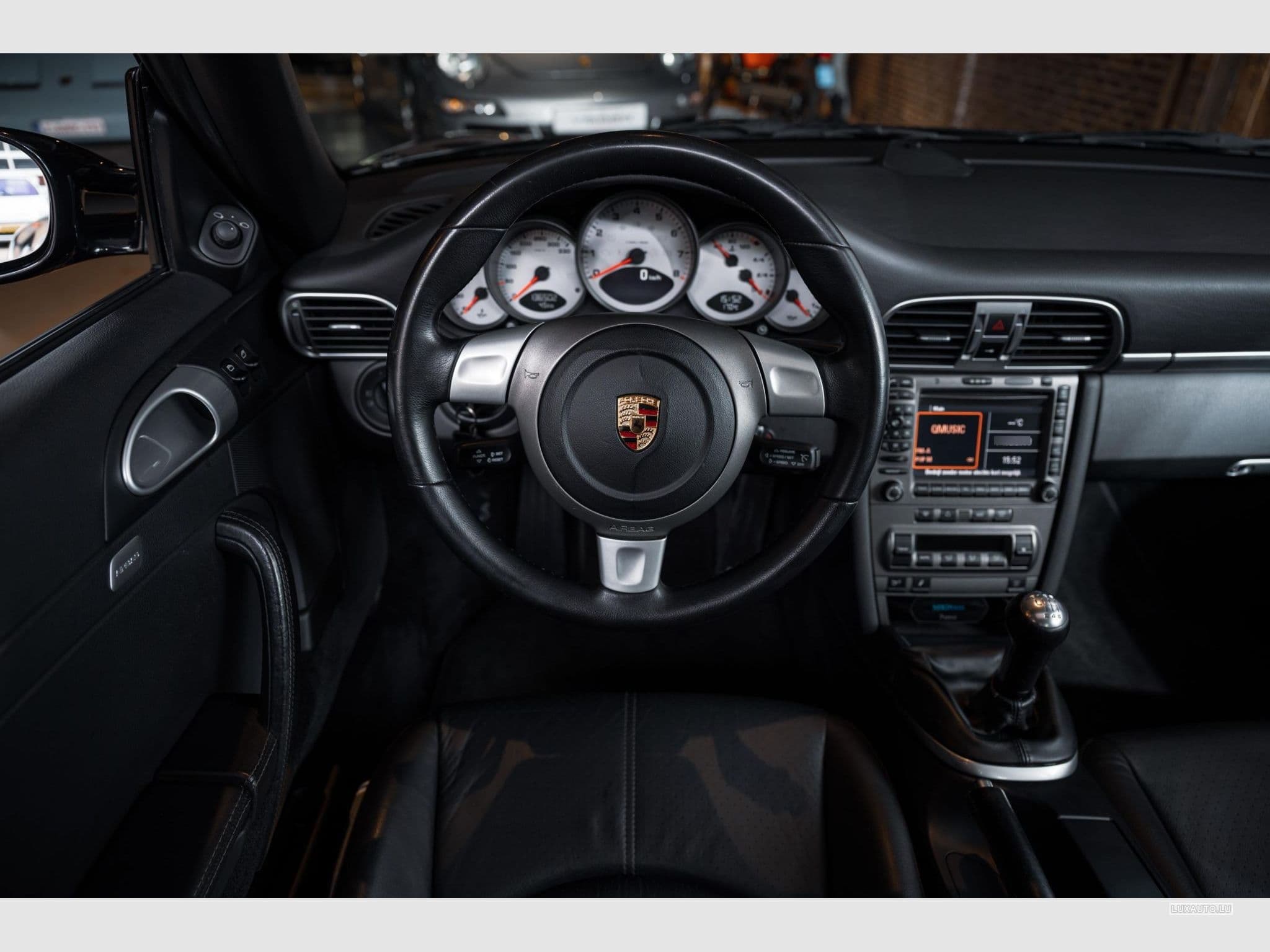 Porsche 911 997 Carrera S (2004) - Photo 4