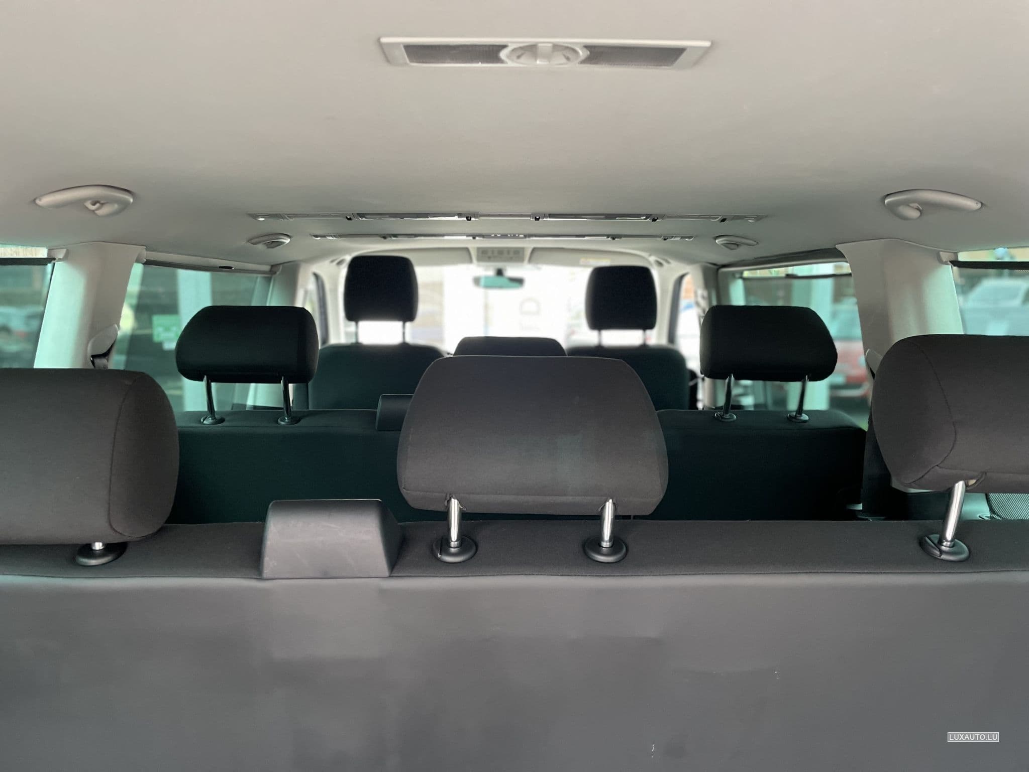 VW Caravelle 2.0 Tdi 204 Comfortline DSG 8 Places (2018) - Foto 7