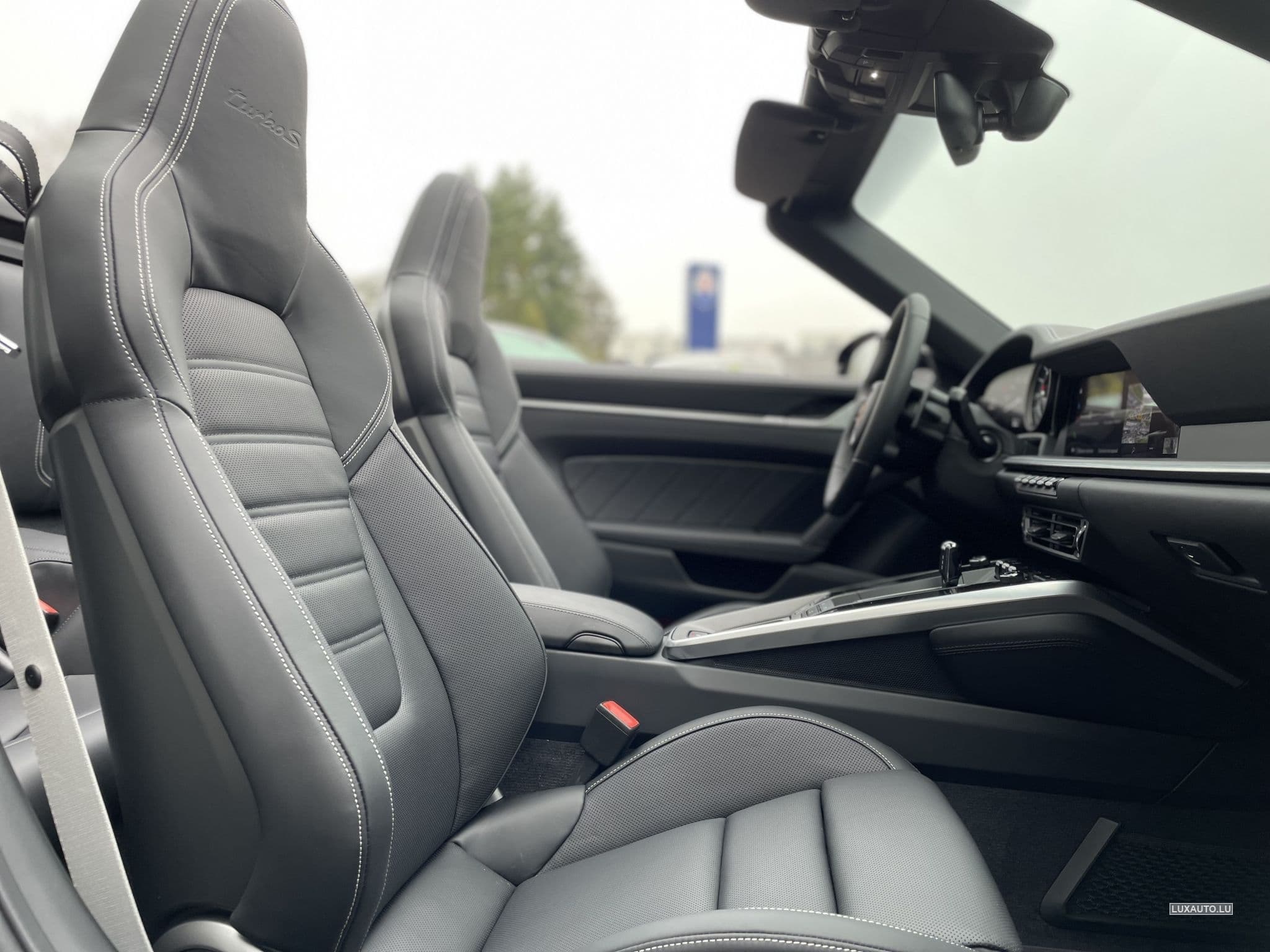 Porsche 911 992 Cabriolet 3.8 Turbo S PDK Céramique (2022) - Photo 4
