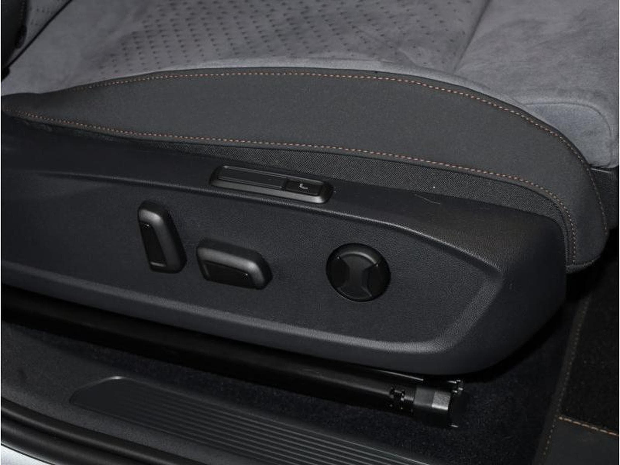 Cupra Born e-Boost (2024) - Foto 16