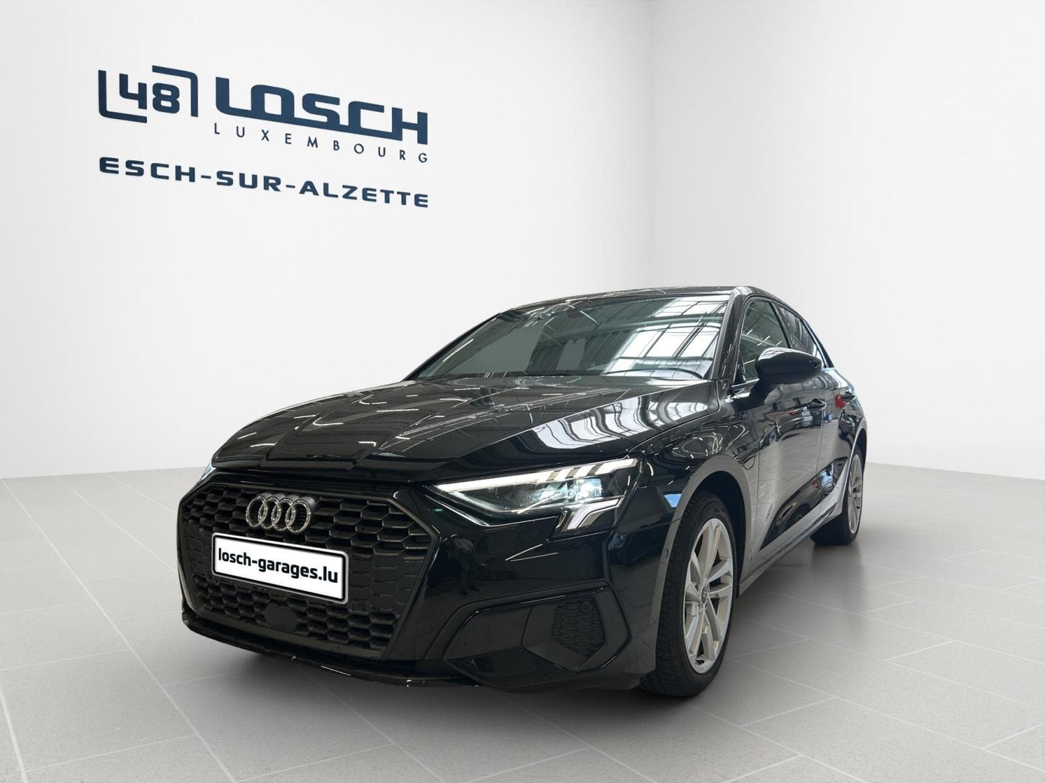 Audi A3 40 TFSIe Sportback S tronic (2024) - Photo 3