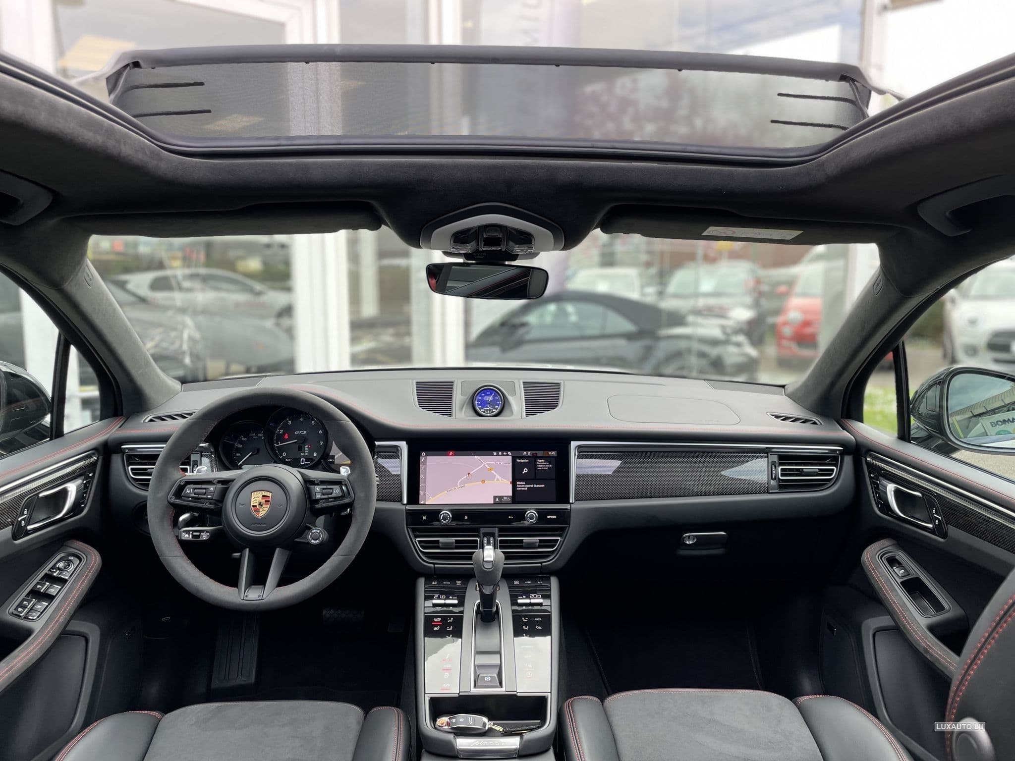 Porsche Macan 2.9 GTS PDK Toit Ouvrant (2024) - Photo 12