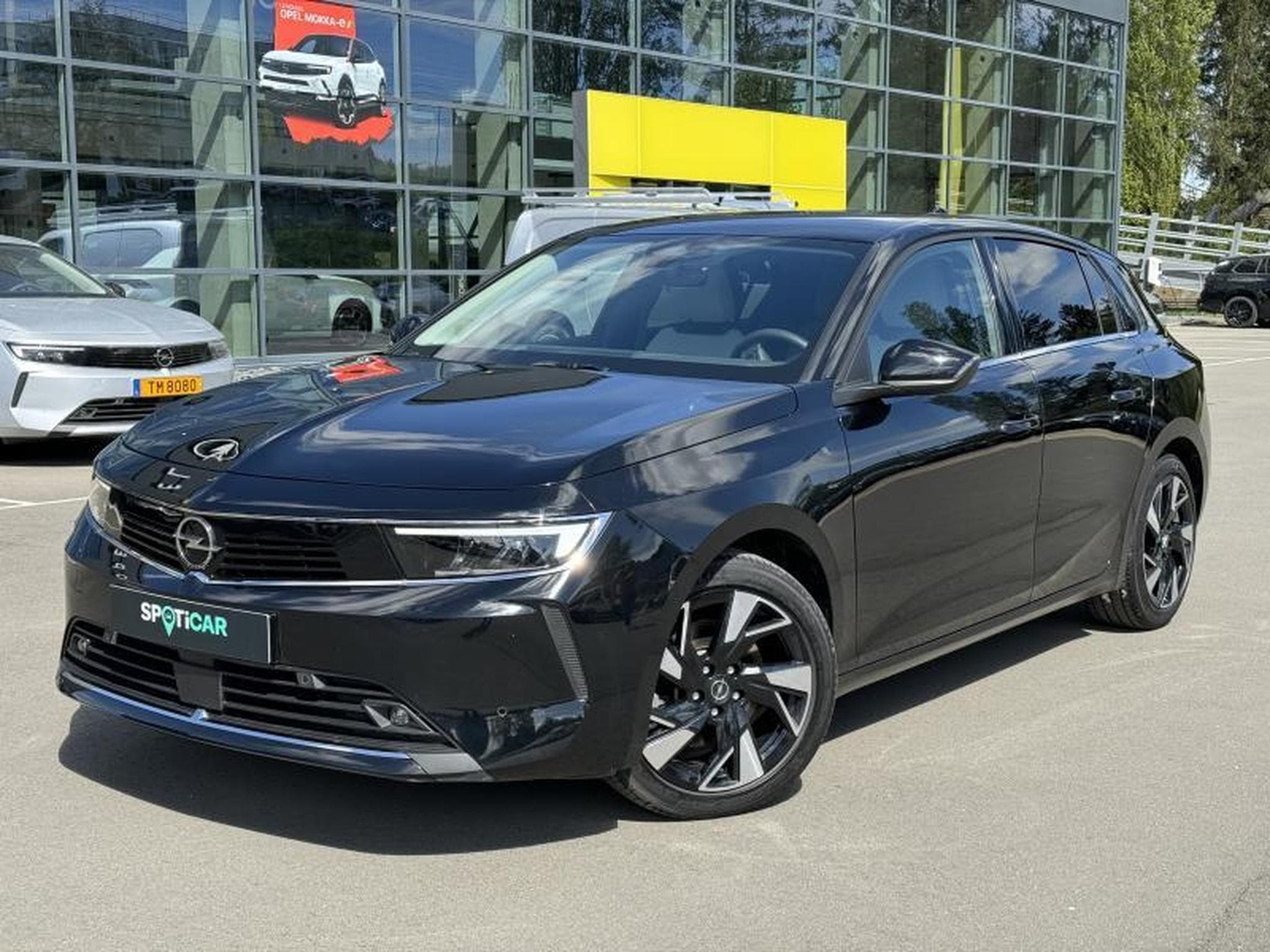 Opel Astra L Elegance (2022) - Foto 16