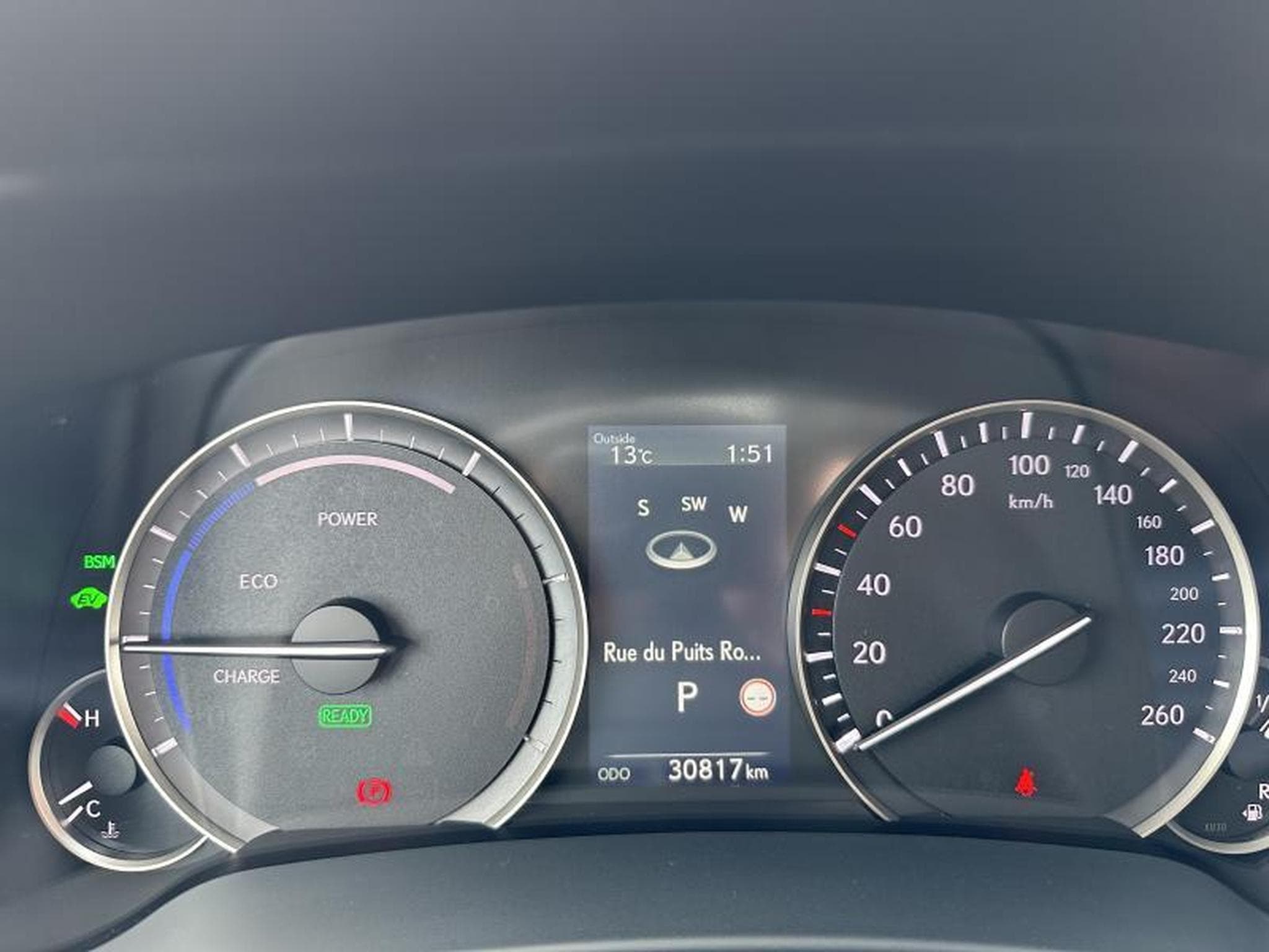 Lexus RX Executive Line (2022) - Photo 18