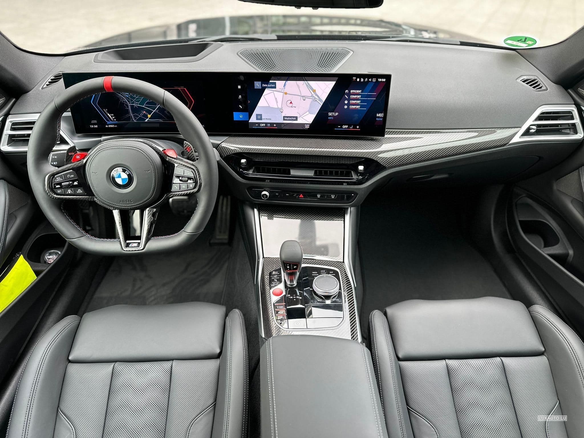 BMW M4 Competition Coupe mit M xDrive FACELIFT 2024 (2024) - Foto 14