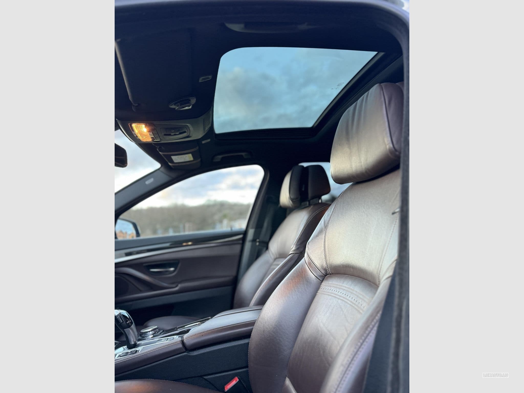 BMW 520 Luxury Line (2016) - Foto 7