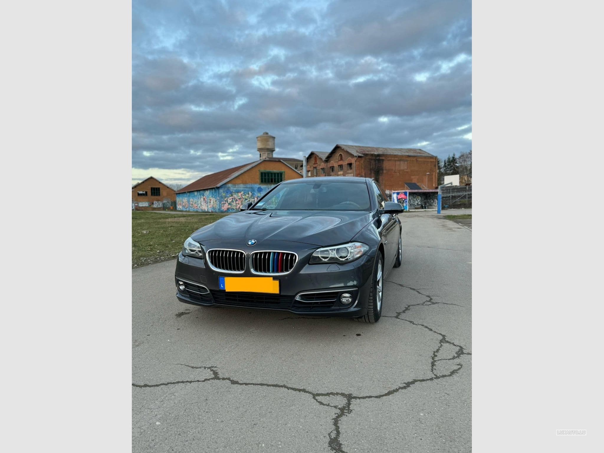 BMW 520 Luxury Line (2016) - Foto 8