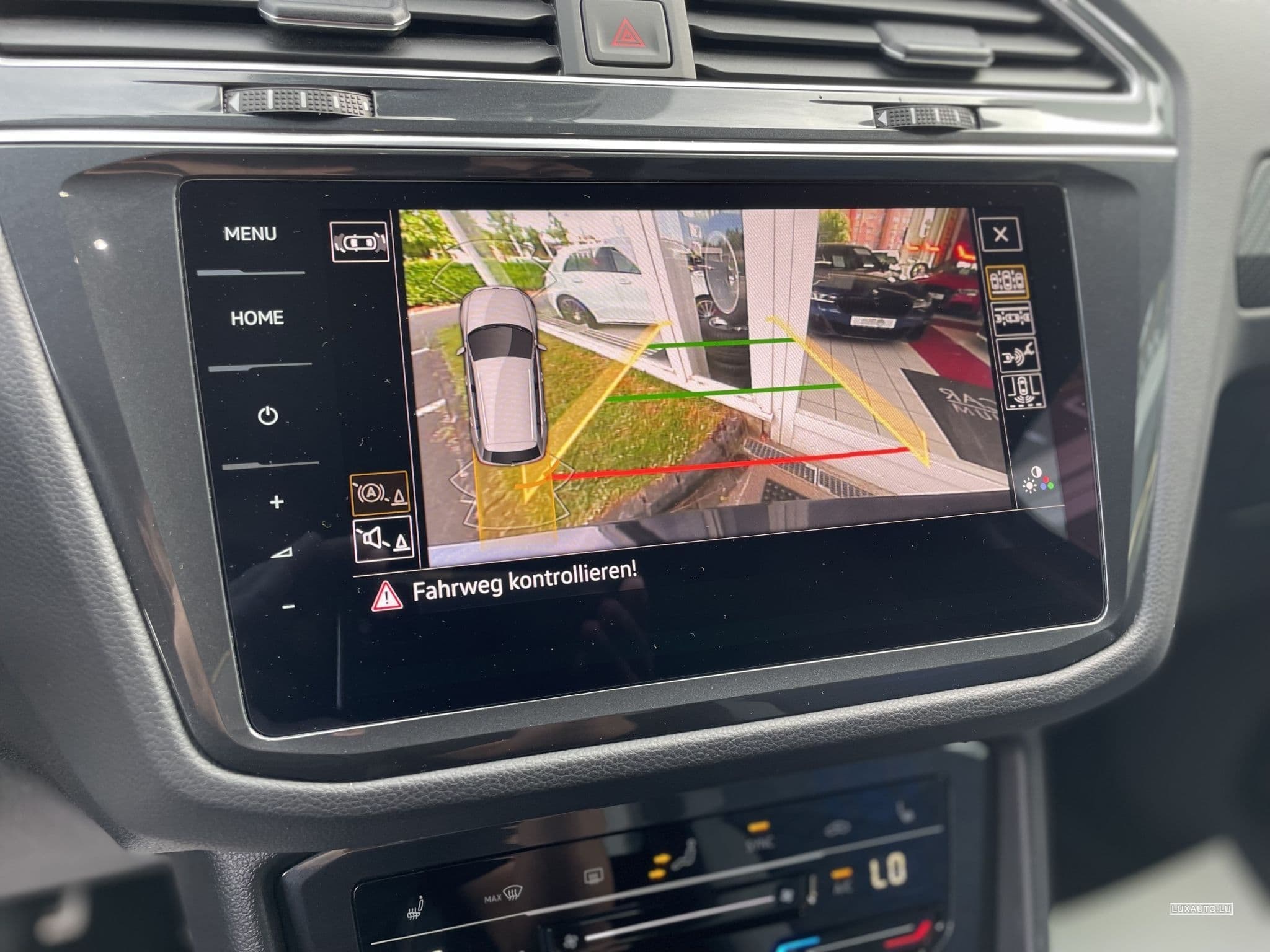 VW Tiguan 2.0 R 4Motion DSG7 Akrapovic (2021) - Photo 11