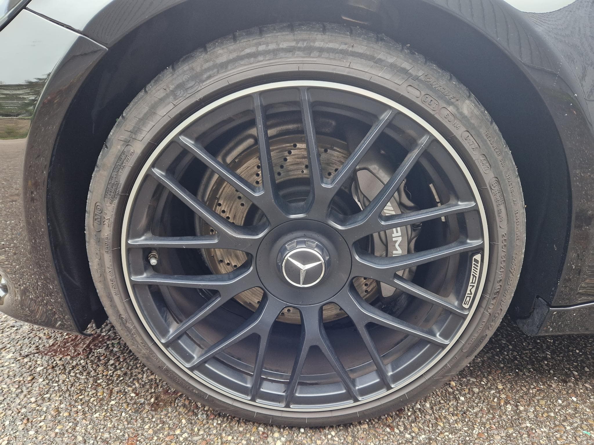 Mercedes C 63 AMG coupé C205, 476ch, 4.0 V8 bi-turbo, full black, speedshift 7 (2017) - Foto 14