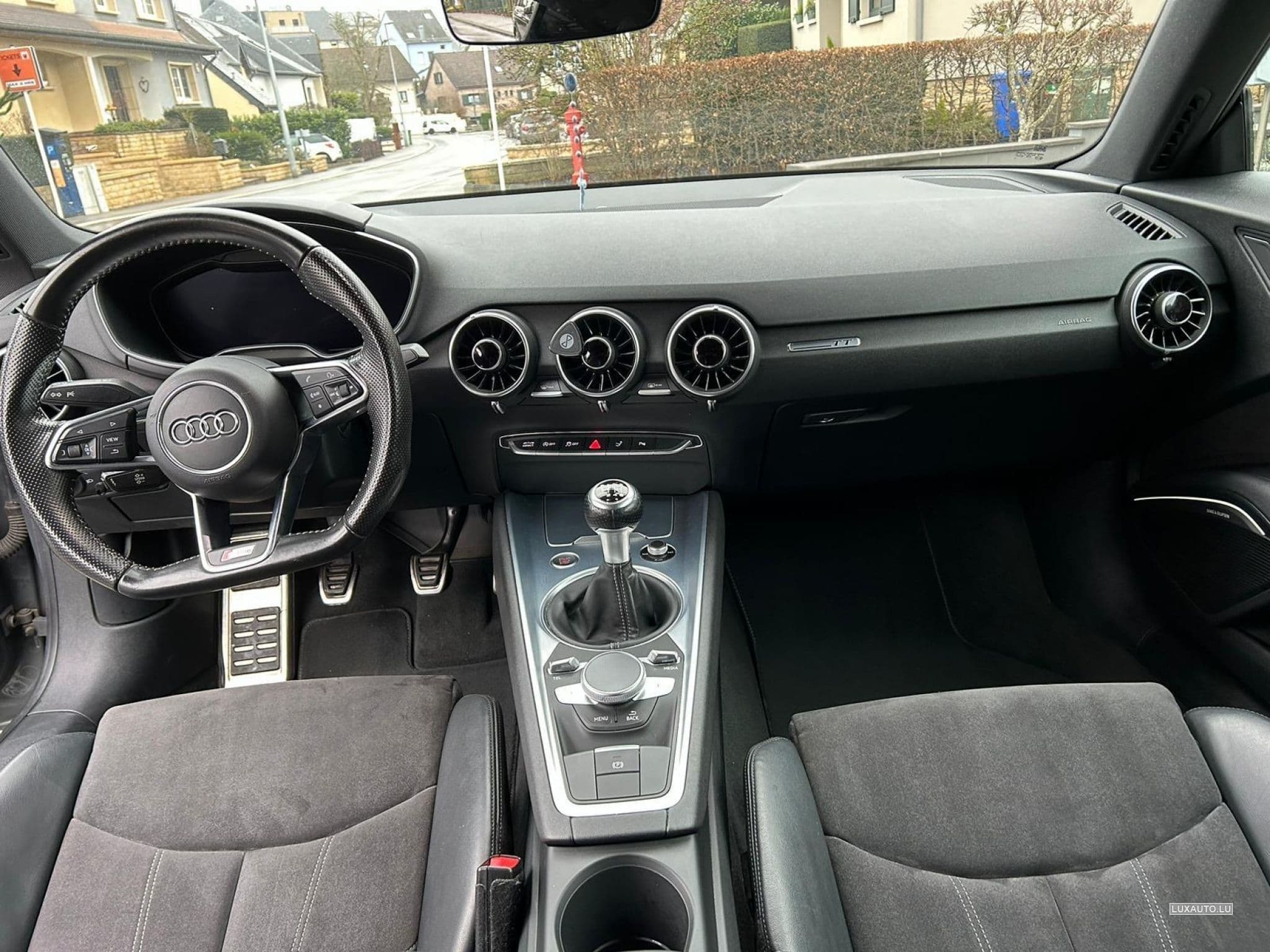 Audi TT S line (2015) - Photo 2