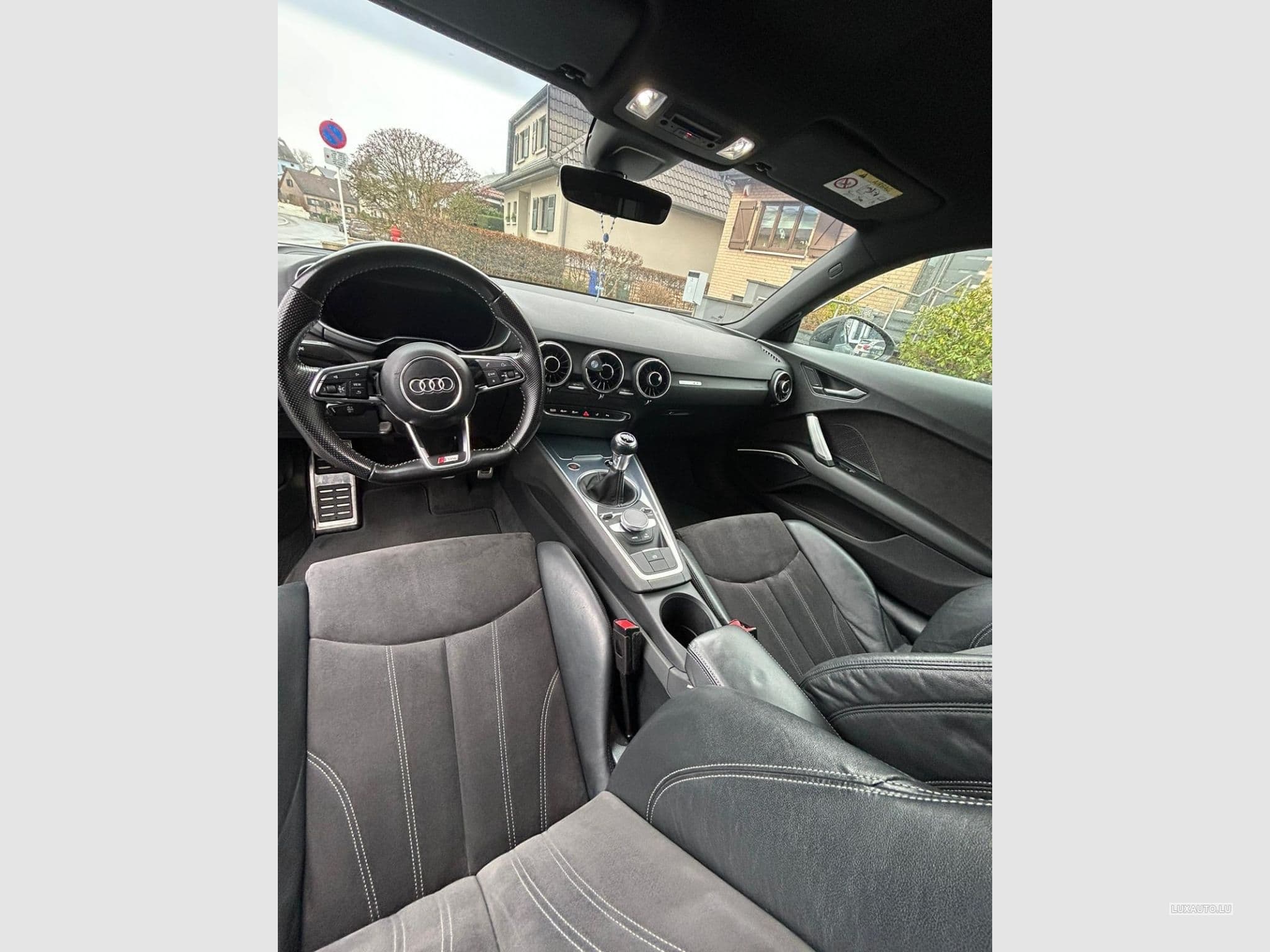 Audi TT S line (2015) - Photo 3