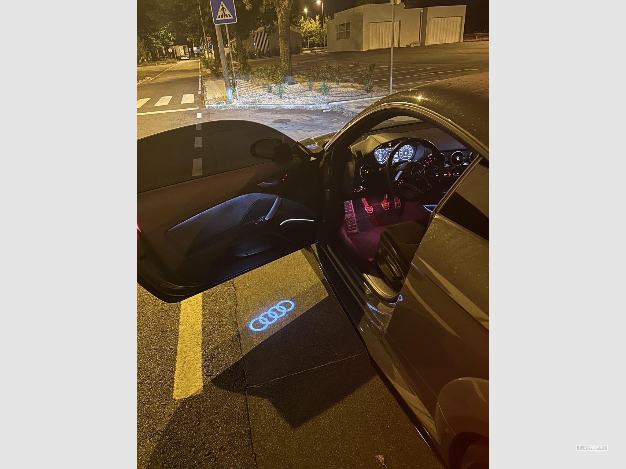 Audi TT S line (2015) - Photo 8