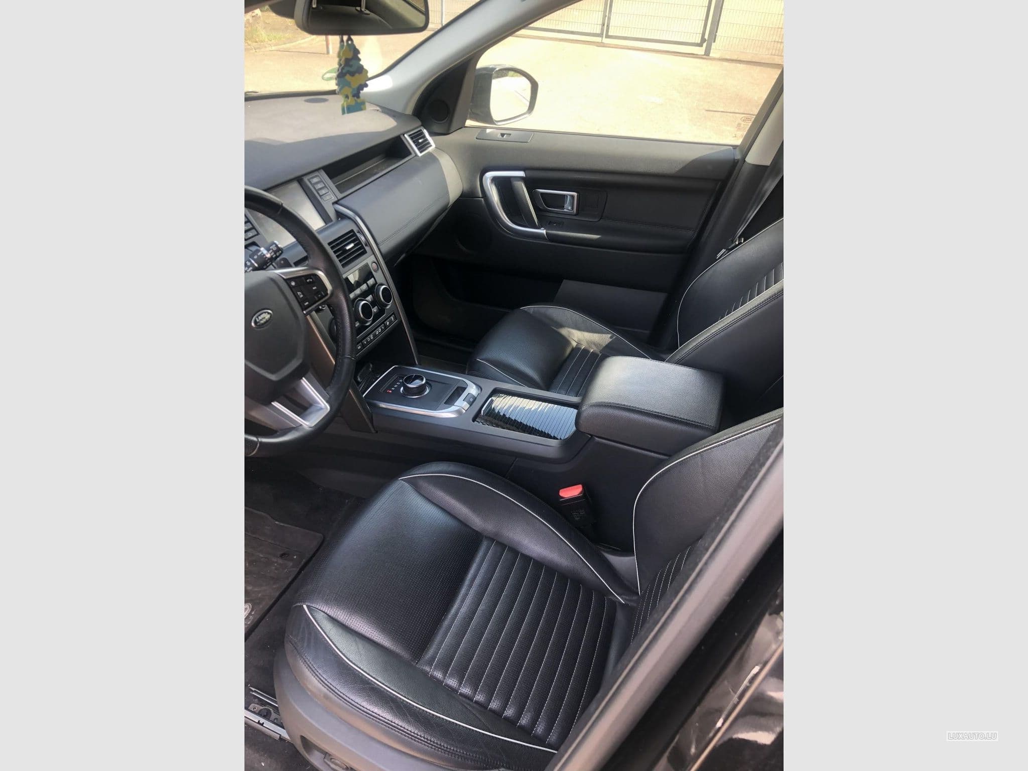 Land-Rover Discovery Sport SE (2018) - Foto 7