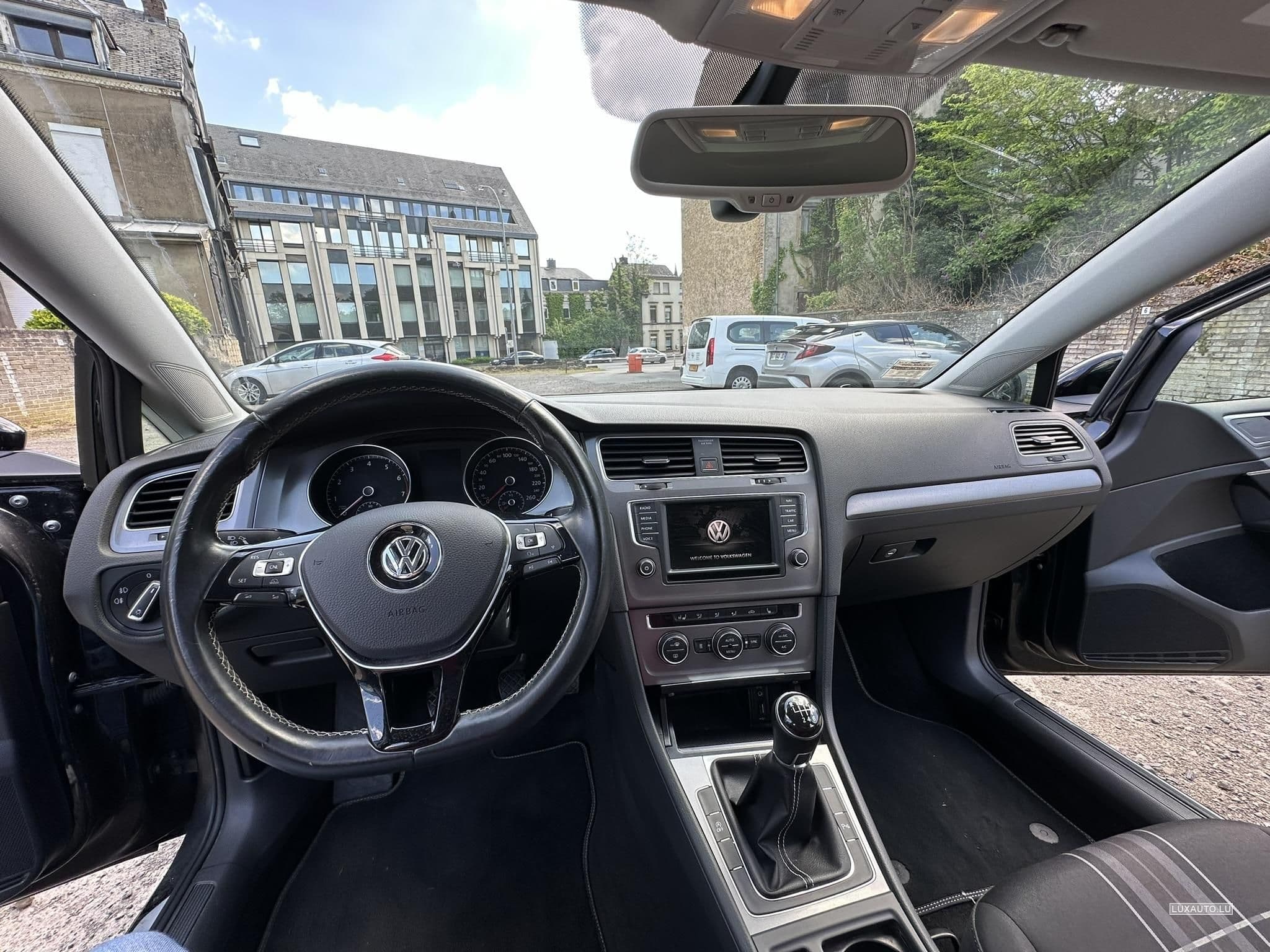 VW Golf 1.2 TSI 110 - Lounge (2015) - Photo 2