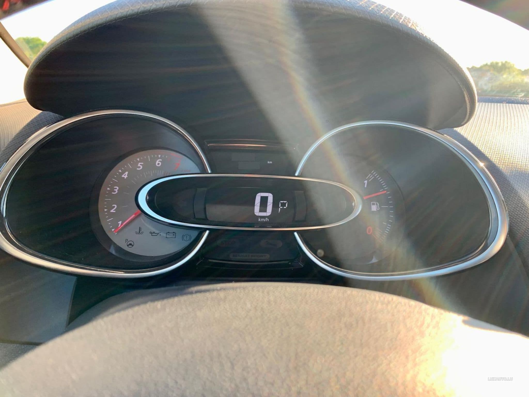 Renault Clio RS TROPHY PHASE 2 (2018) - Photo 12