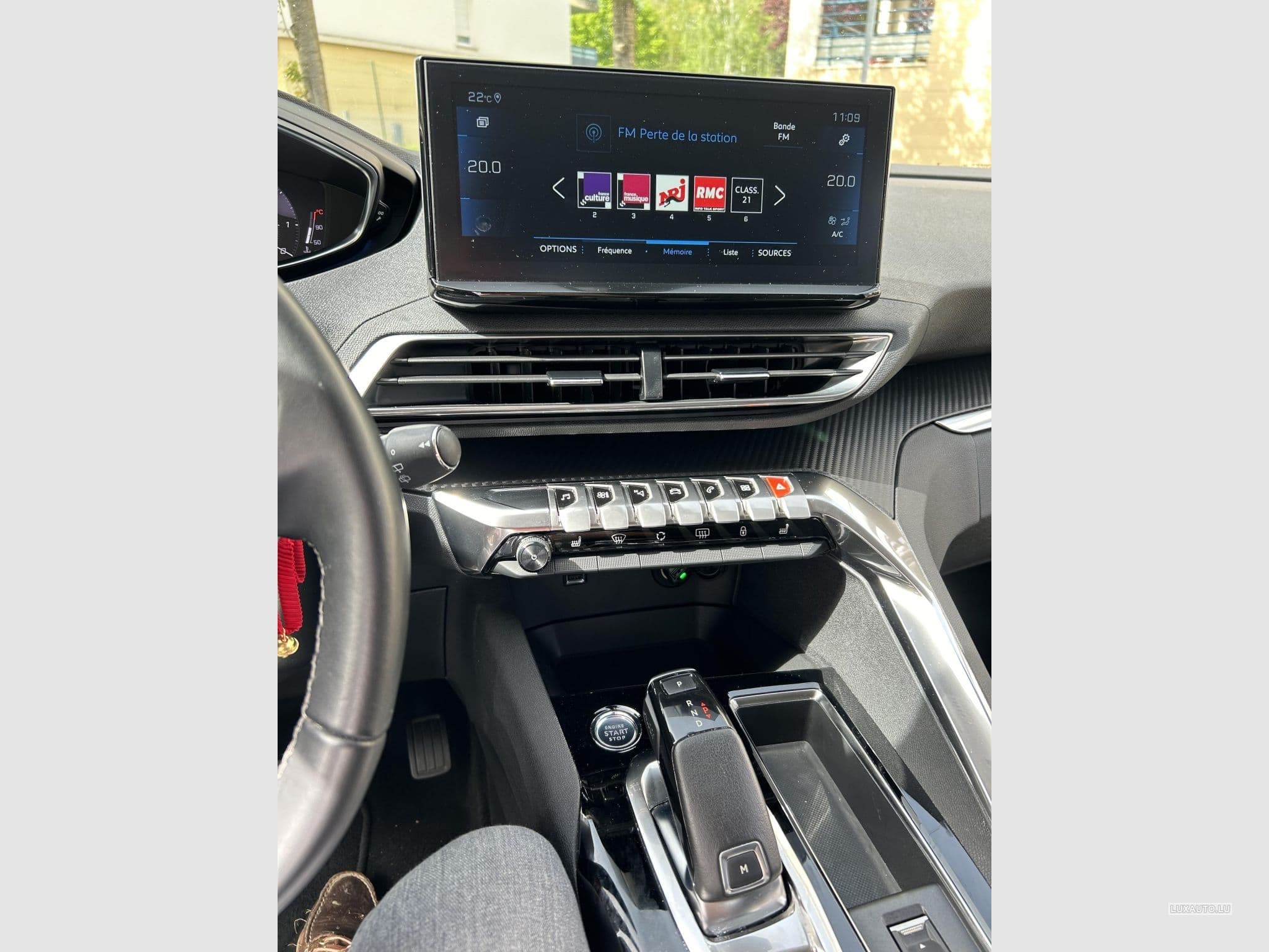 Peugeot 3008 1.5 BlueHDi 130ch S&S Allure Pack EAT8 (2021) - Foto 4