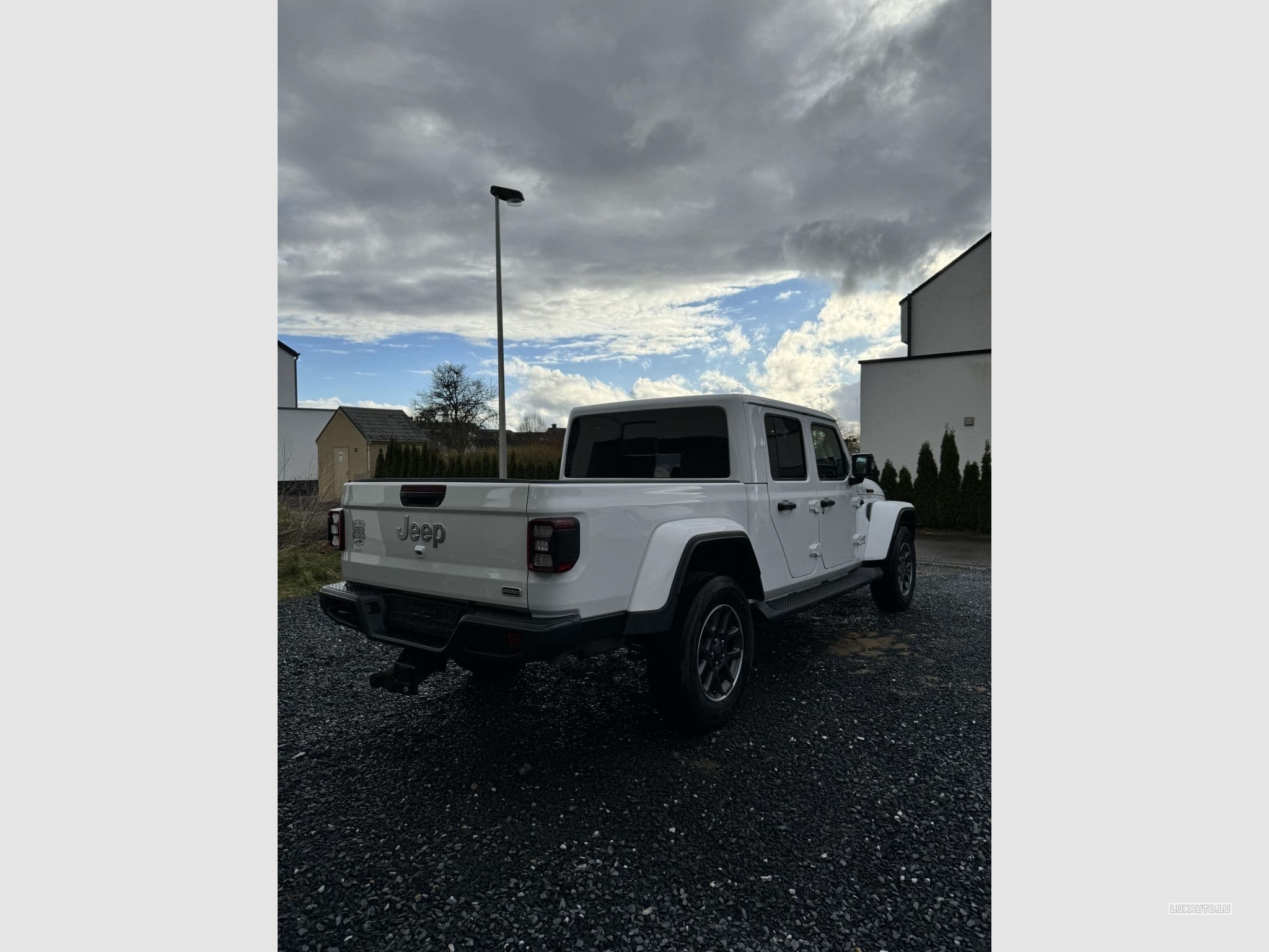 Jeep Gladiator Overland (2022) - Photo 4