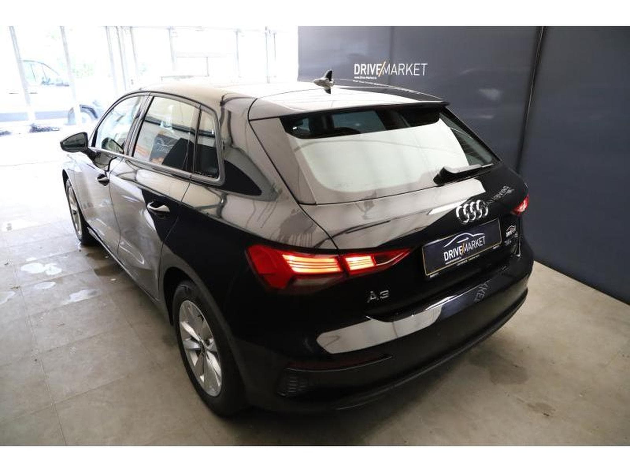 Audi A3 Sportback (2023) - Photo 16