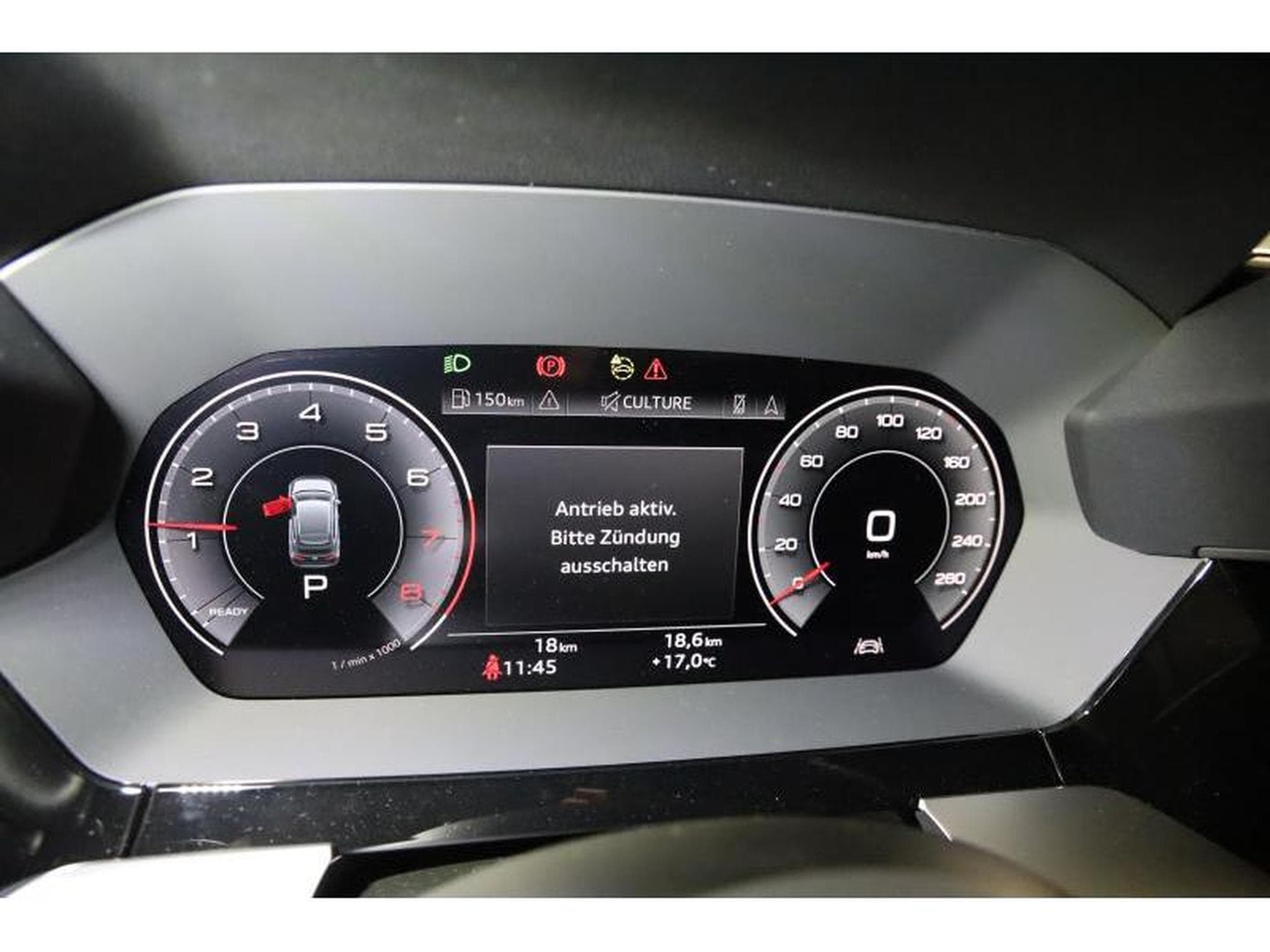 Audi A3 Sportback (2023) - Photo 4