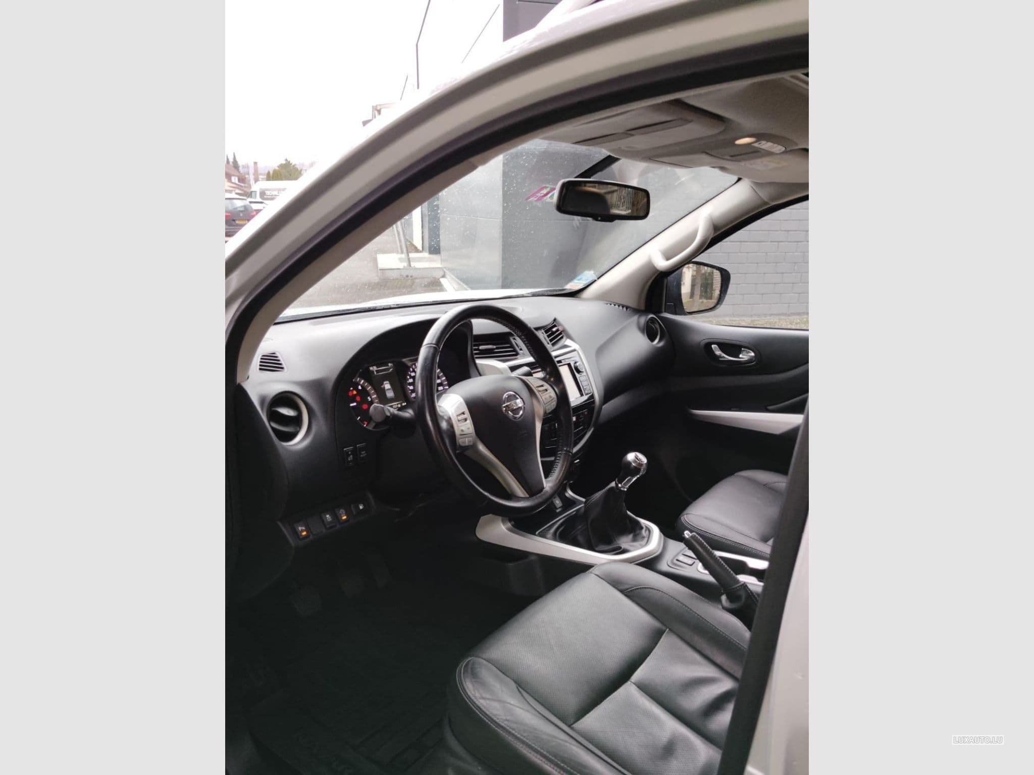 Nissan Navara (2018) - Photo 4