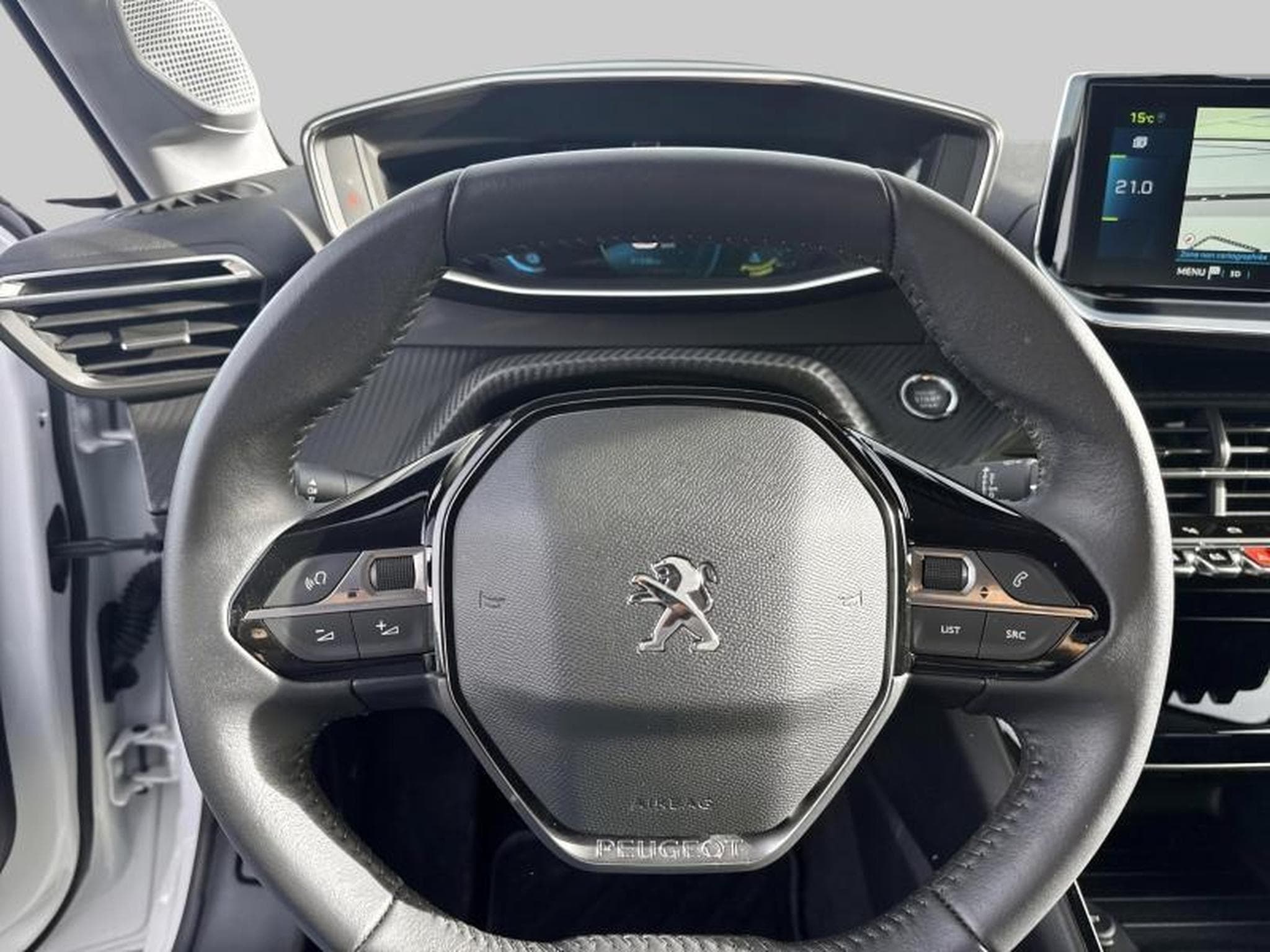 Peugeot 208 II Allure Pack (2021) - Photo 9