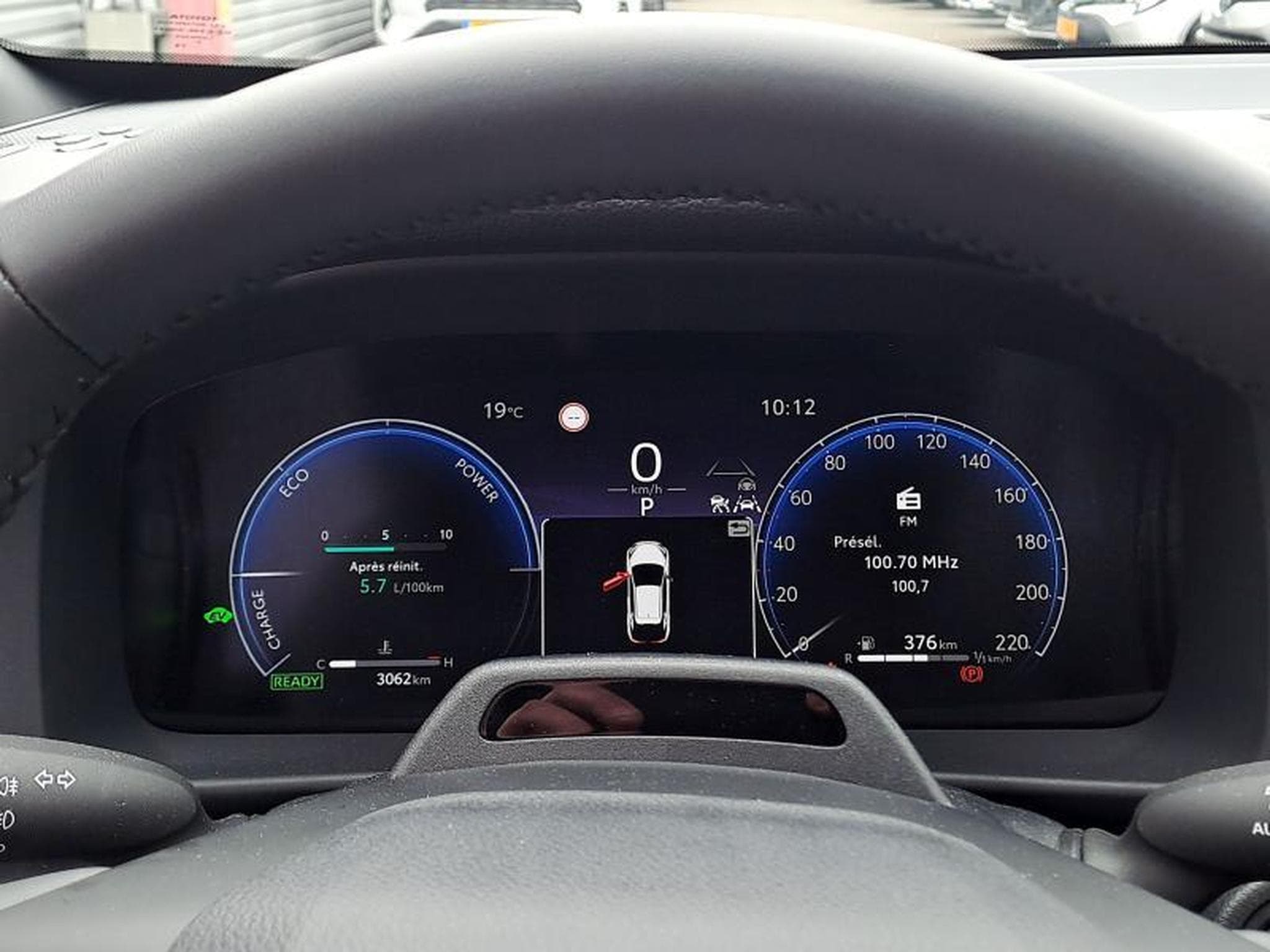 Toyota C-HR PREMIUM (2024) - Foto 16