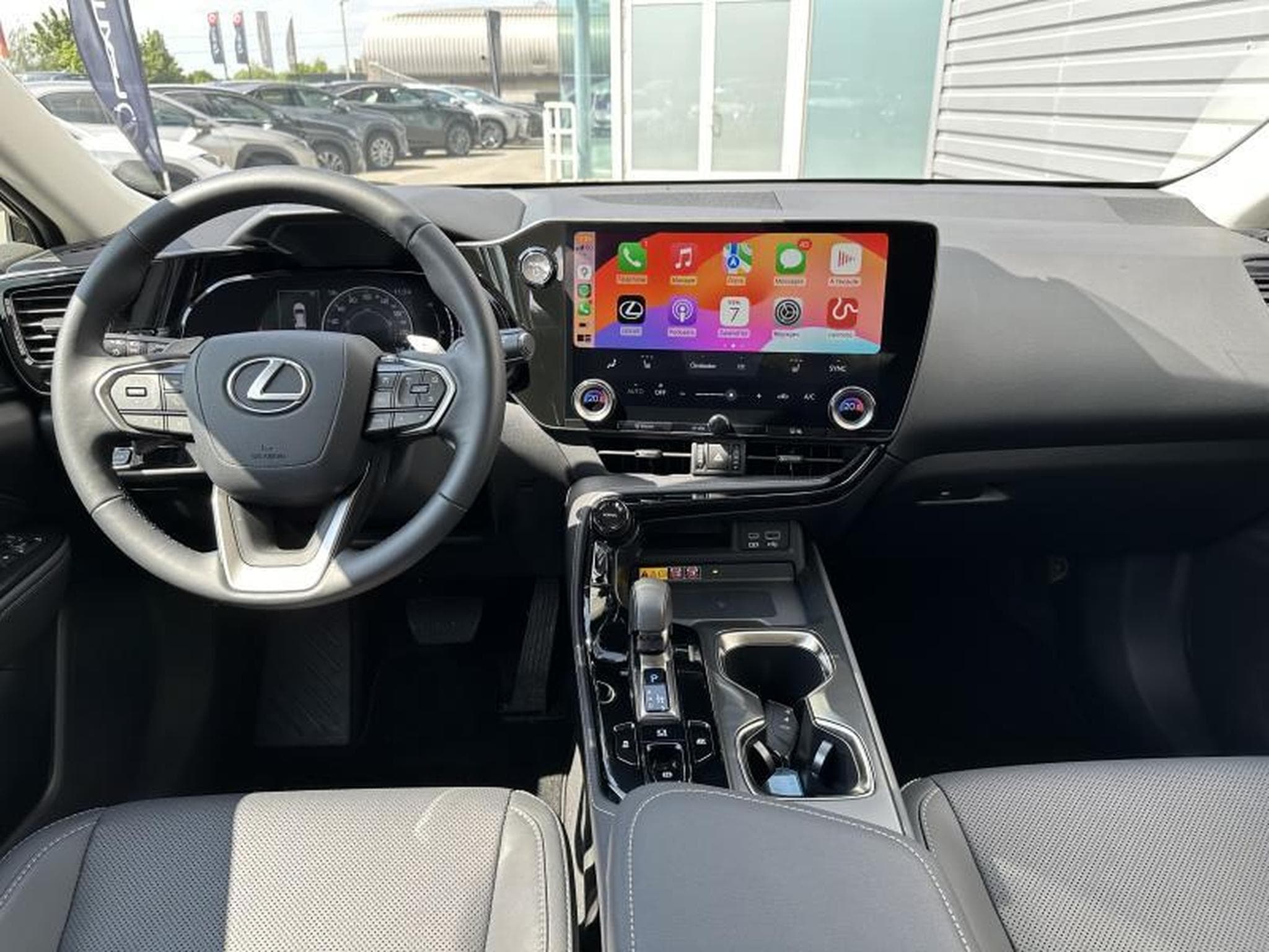 Lexus NX Business Line (2023) - Photo 27
