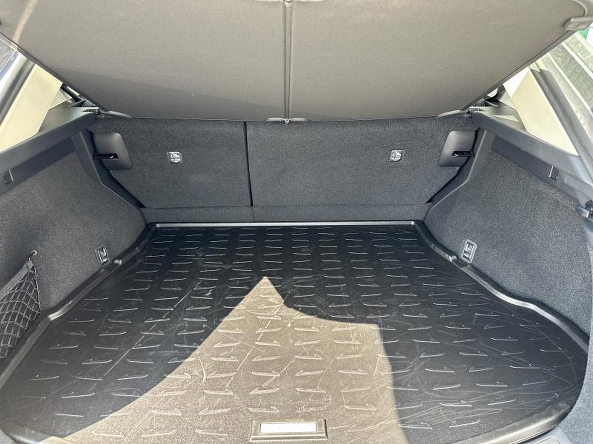 Lexus NX Business Line (2023) - Photo 29