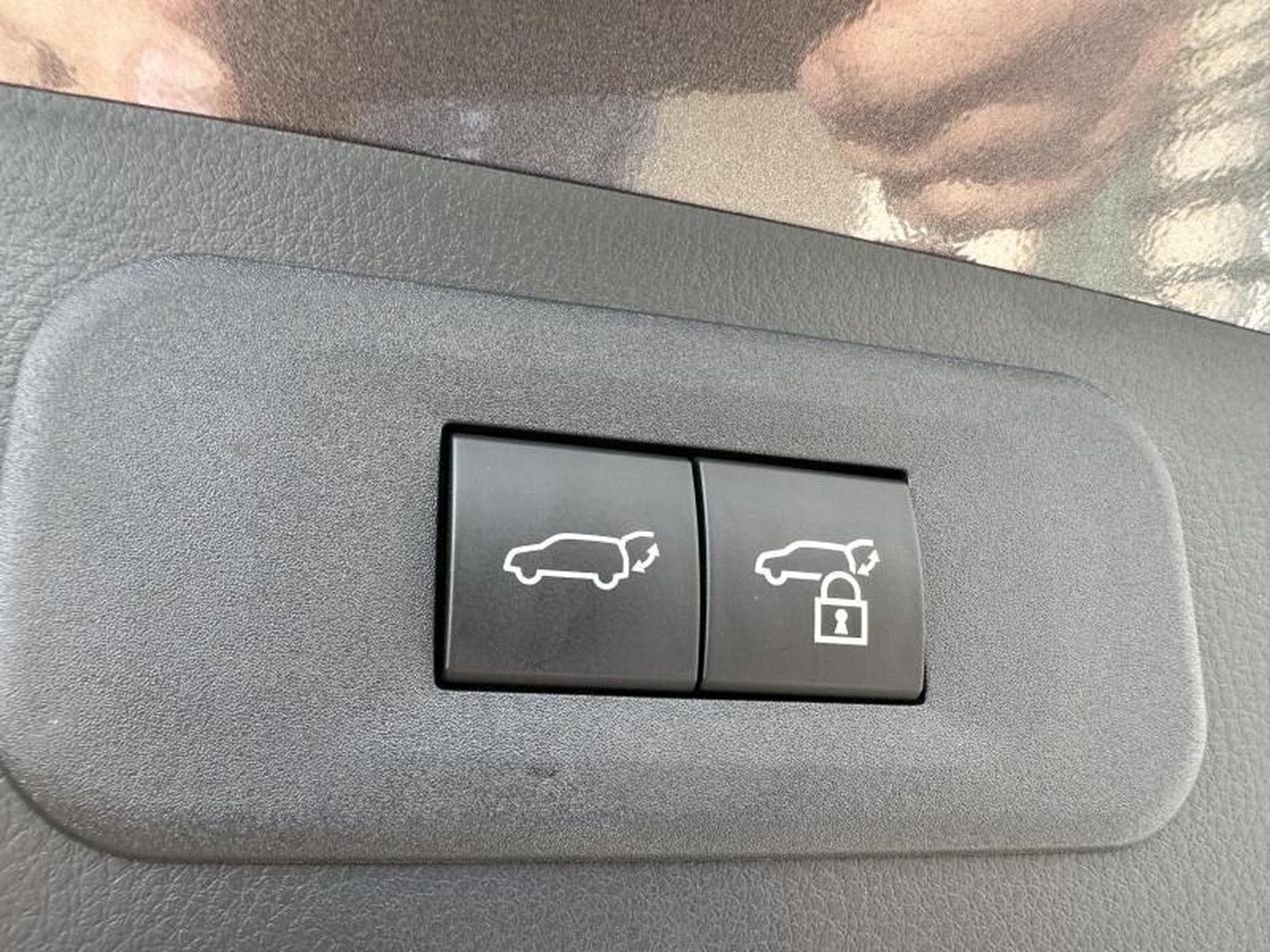 Lexus NX Business Line (2023) - Photo 30