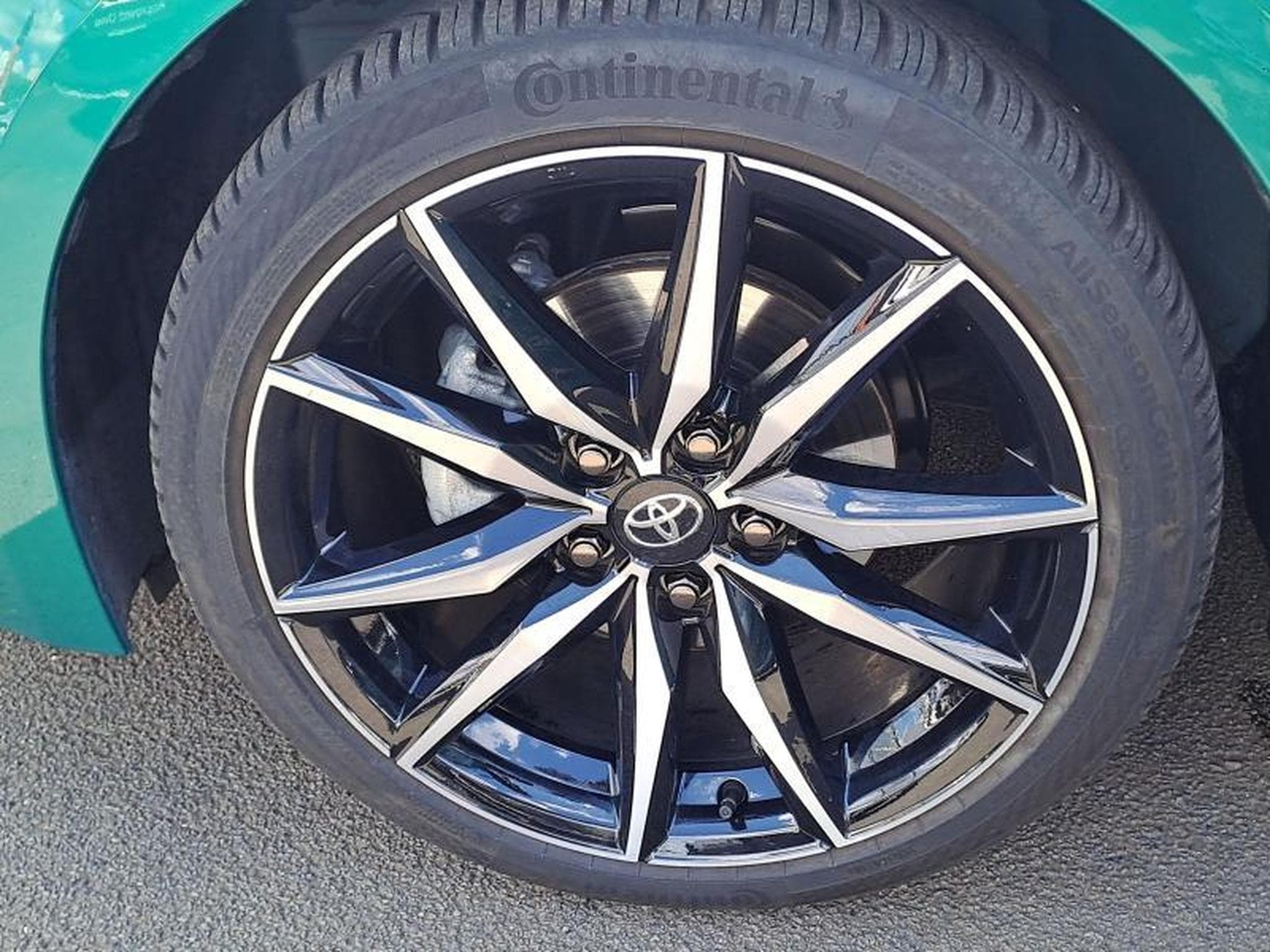 Toyota Corolla GR Sport (2024) - Foto 16