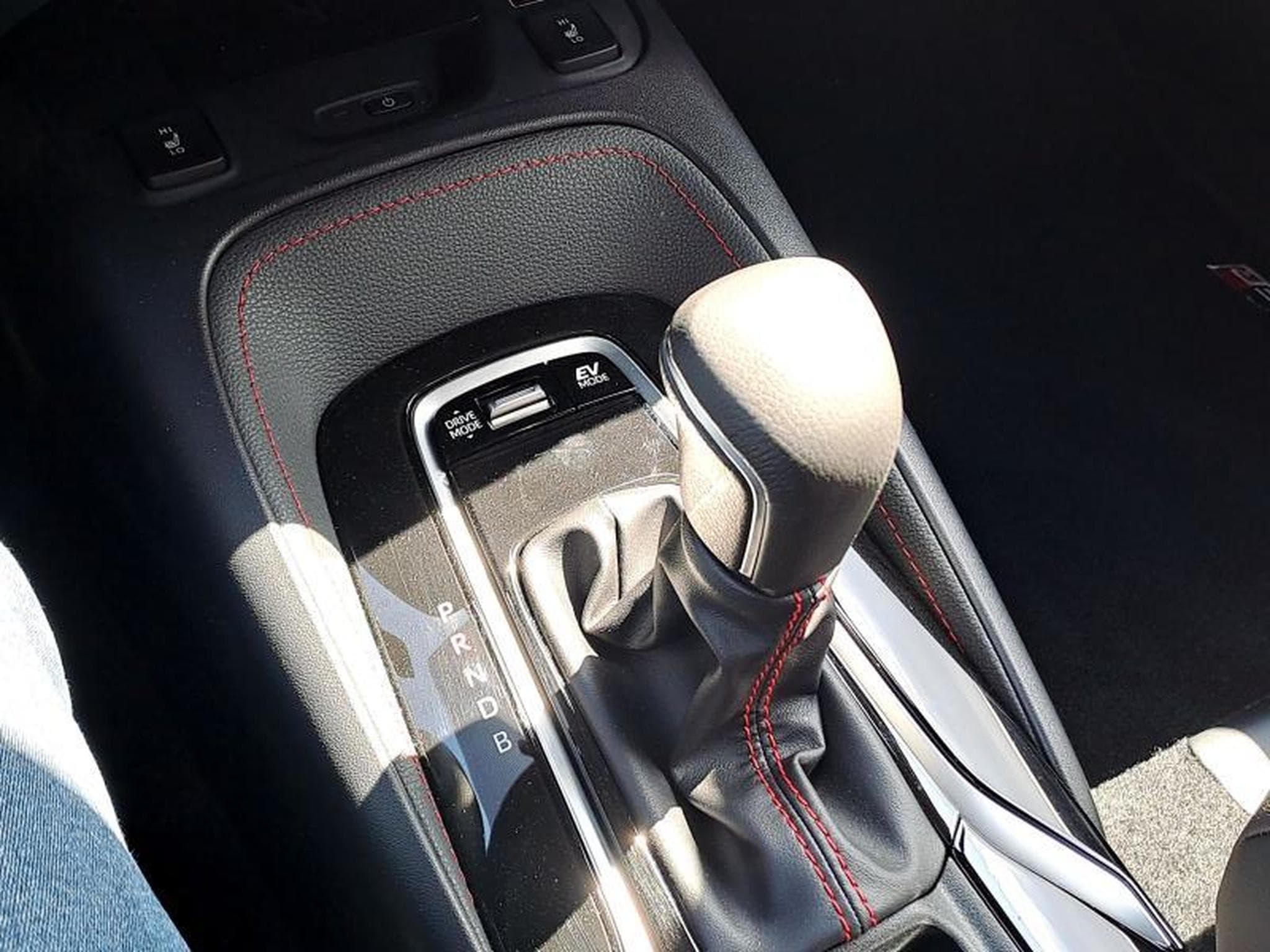 Toyota Corolla GR Sport (2024) - Foto 21