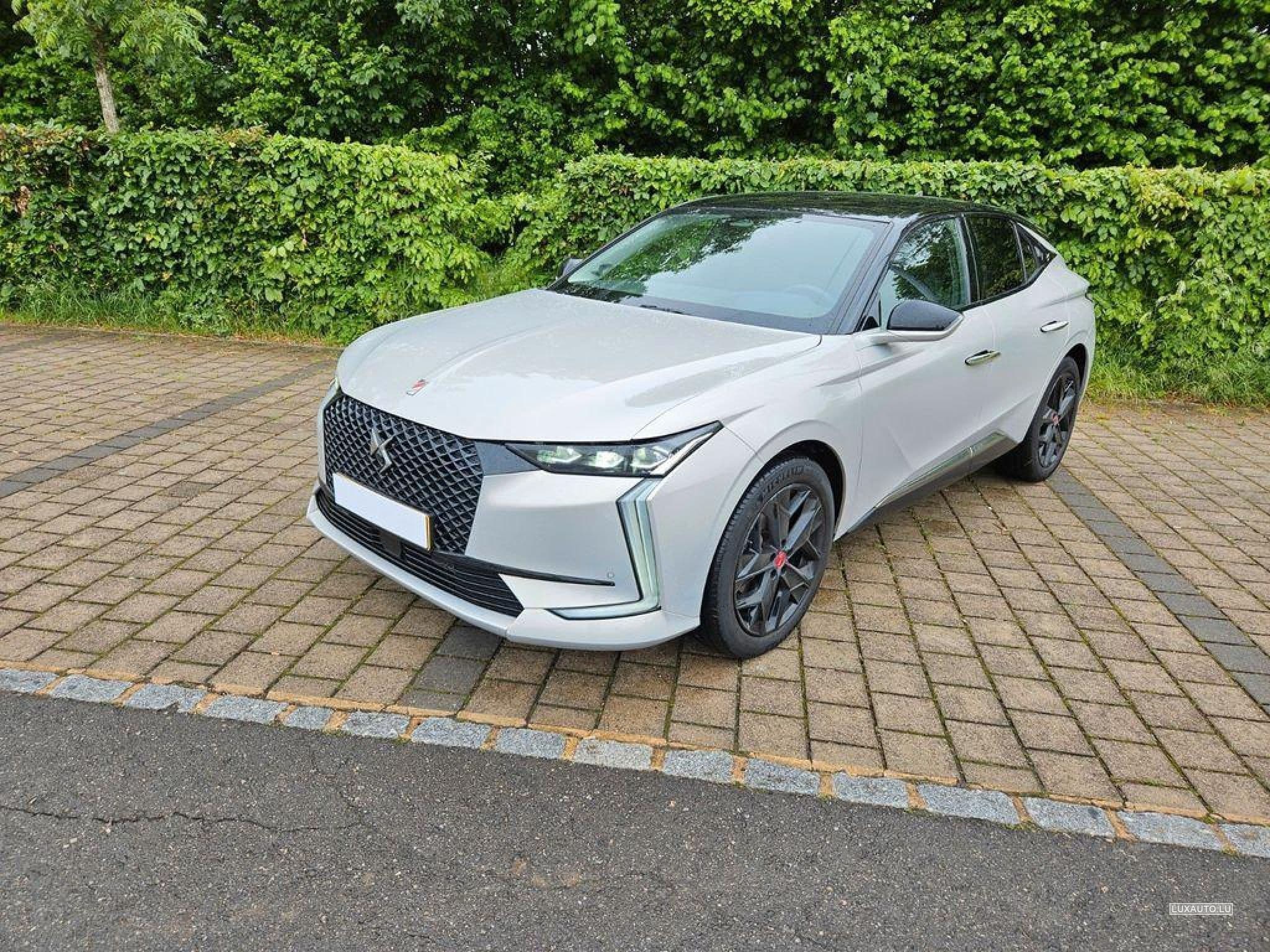 DS Automobiles DS4 BlueHDi 130 Performance Line+ (2022) - Foto 2