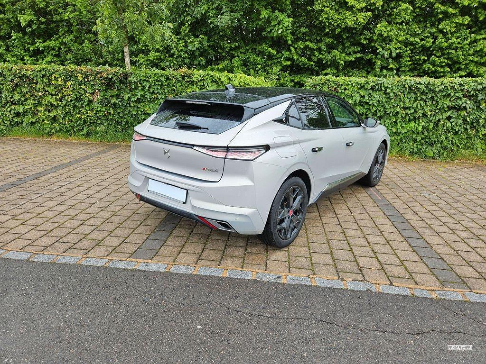 DS Automobiles DS4 BlueHDi 130 Performance Line+ (2022) - Foto 4