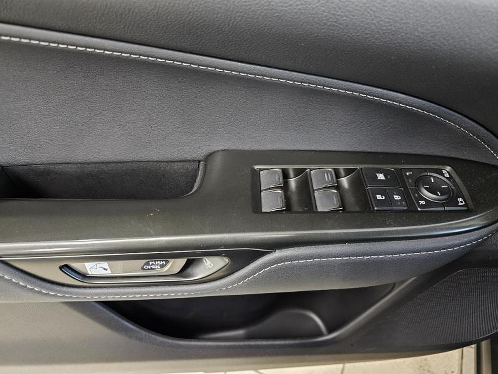 Lexus NX Business Line Awd (2023) - Photo 10