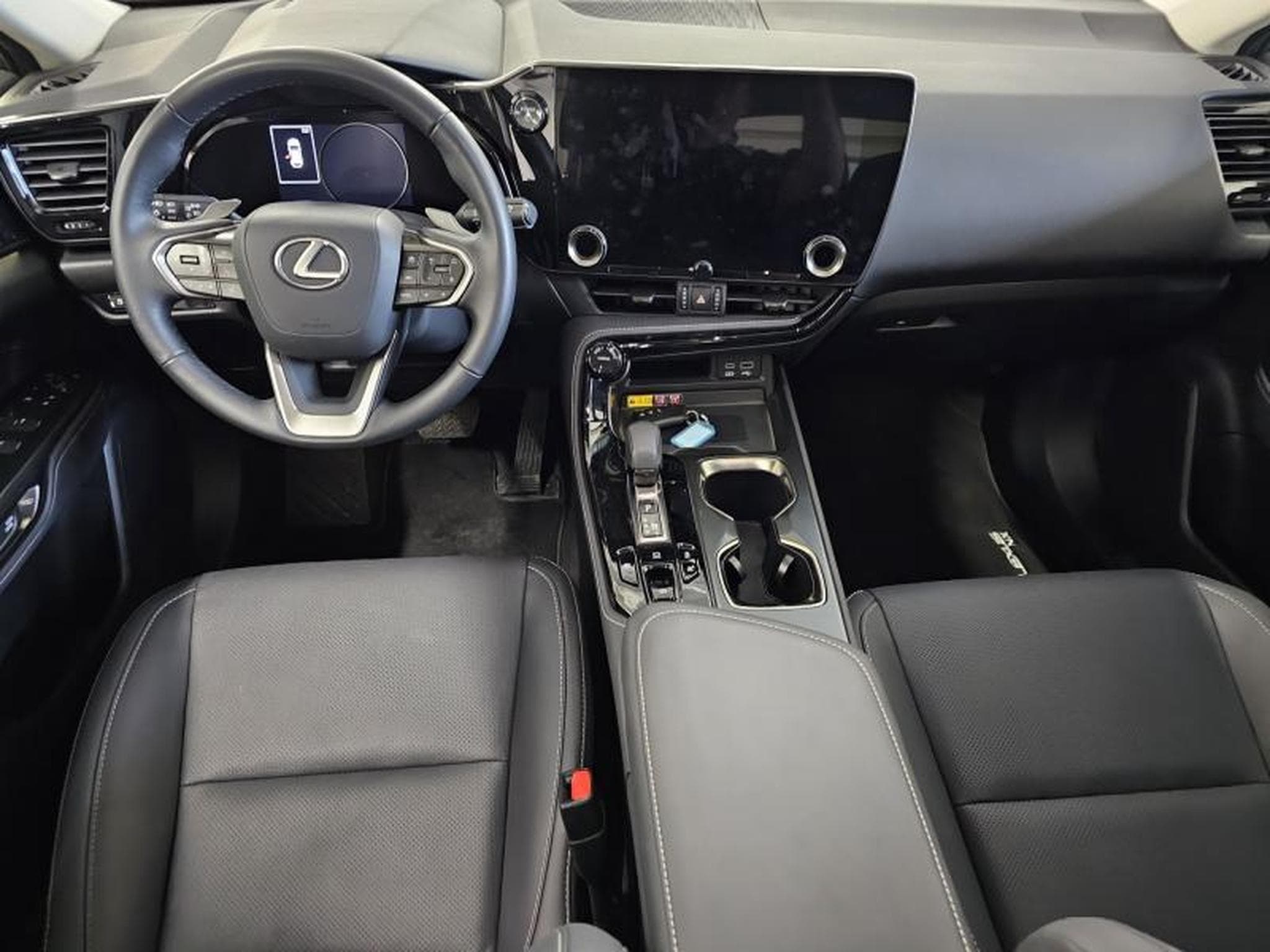 Lexus NX Business Line Awd (2023) - Photo 9