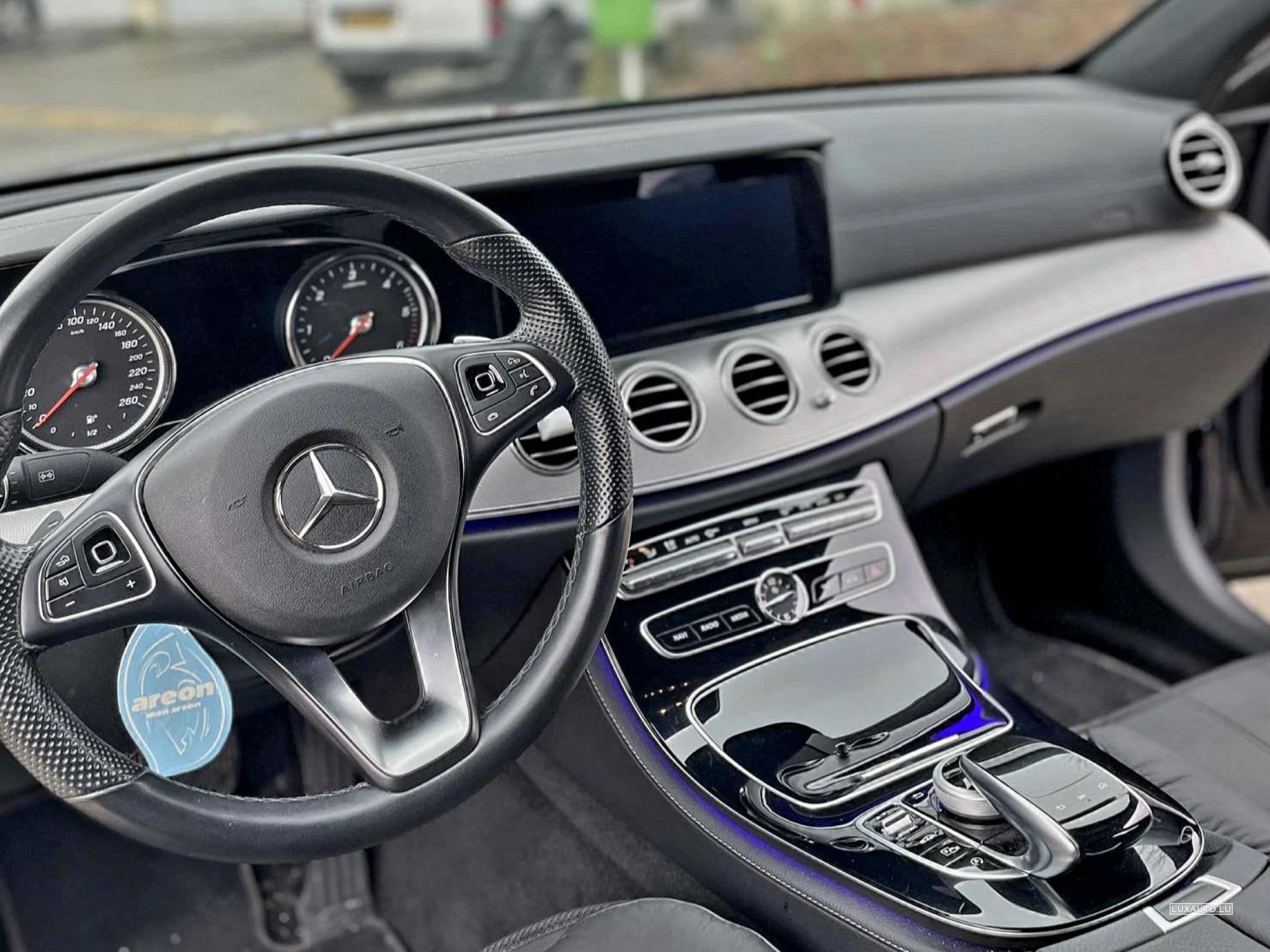 Mercedes E 220 Exklusive (2017) - Photo 4