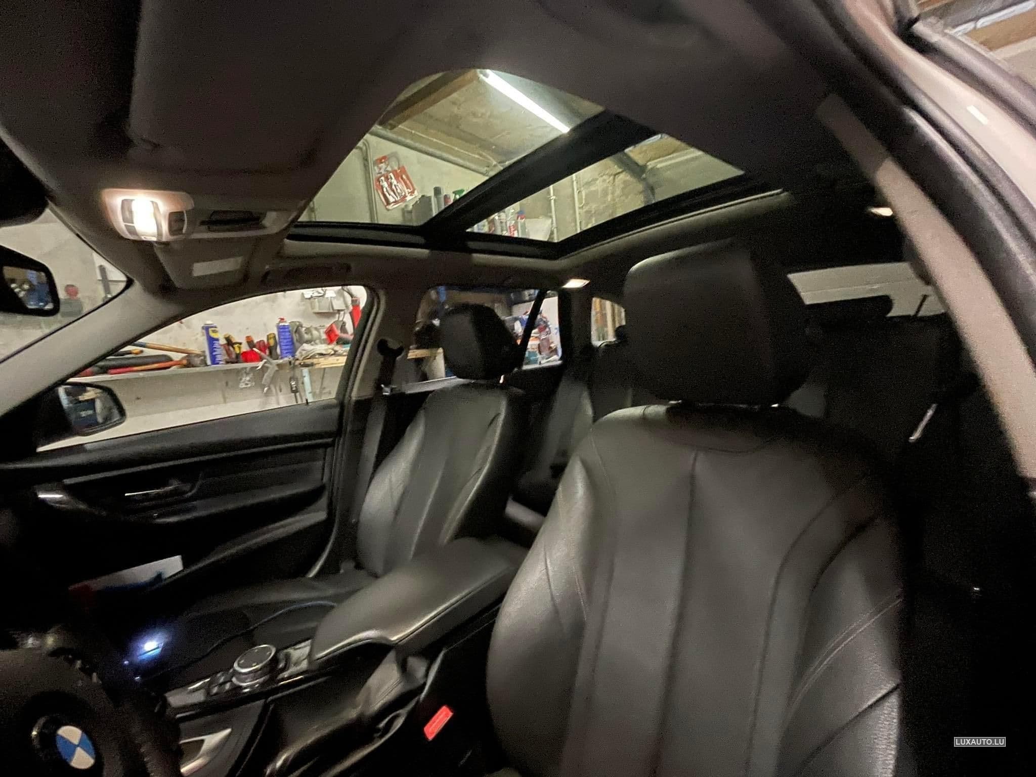 BMW 335 Luxury (2015) - Foto 3