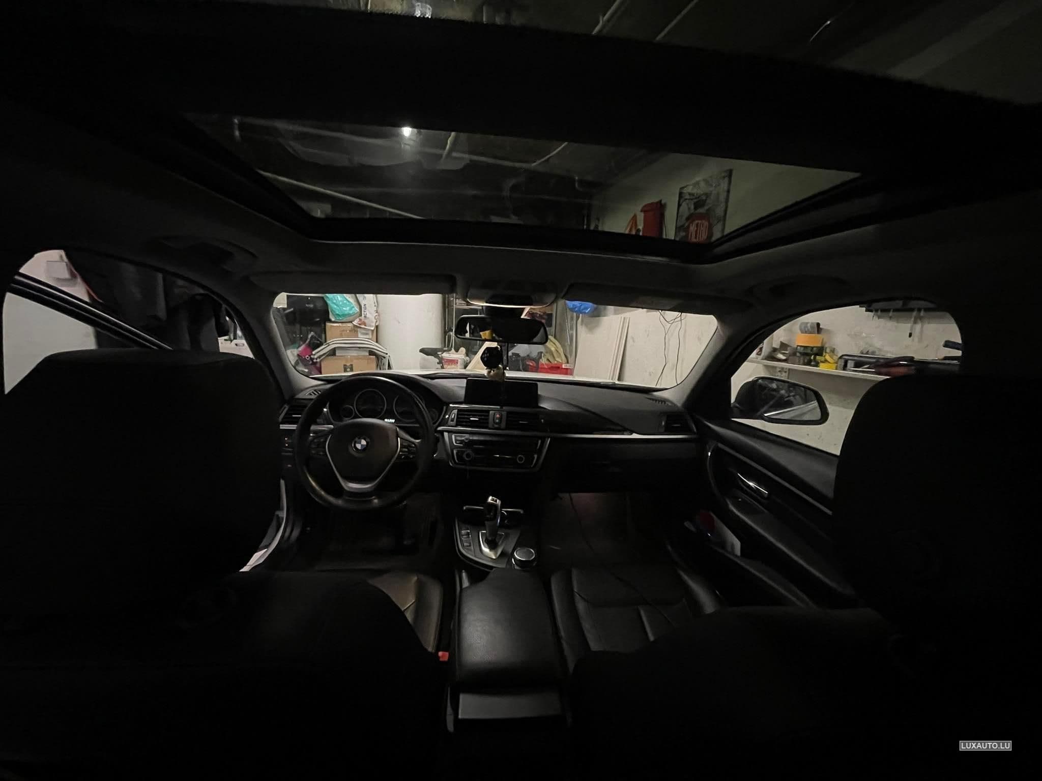 BMW 335 Luxury (2015) - Foto 4