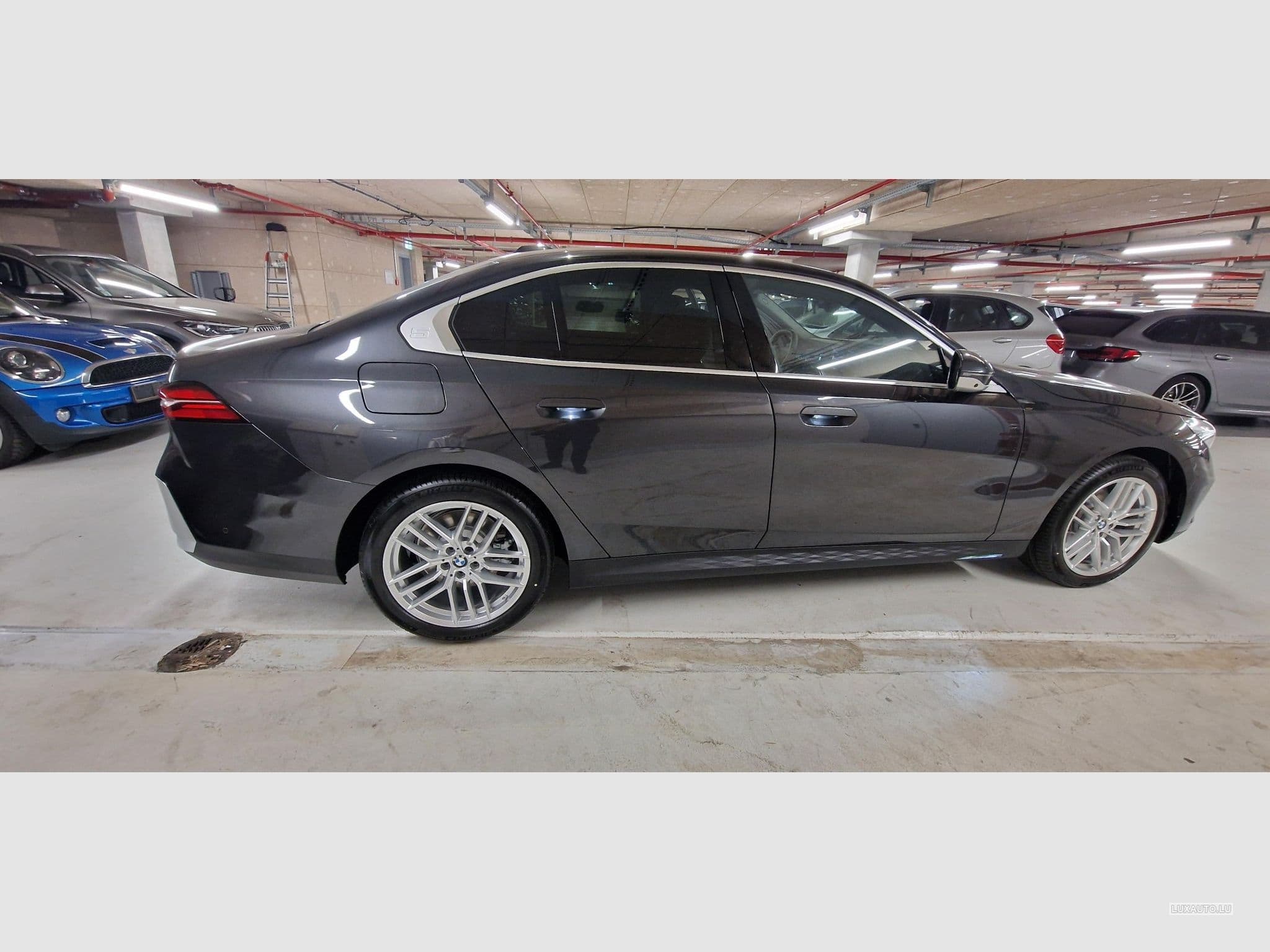 BMW 520 (2024) - Photo 5