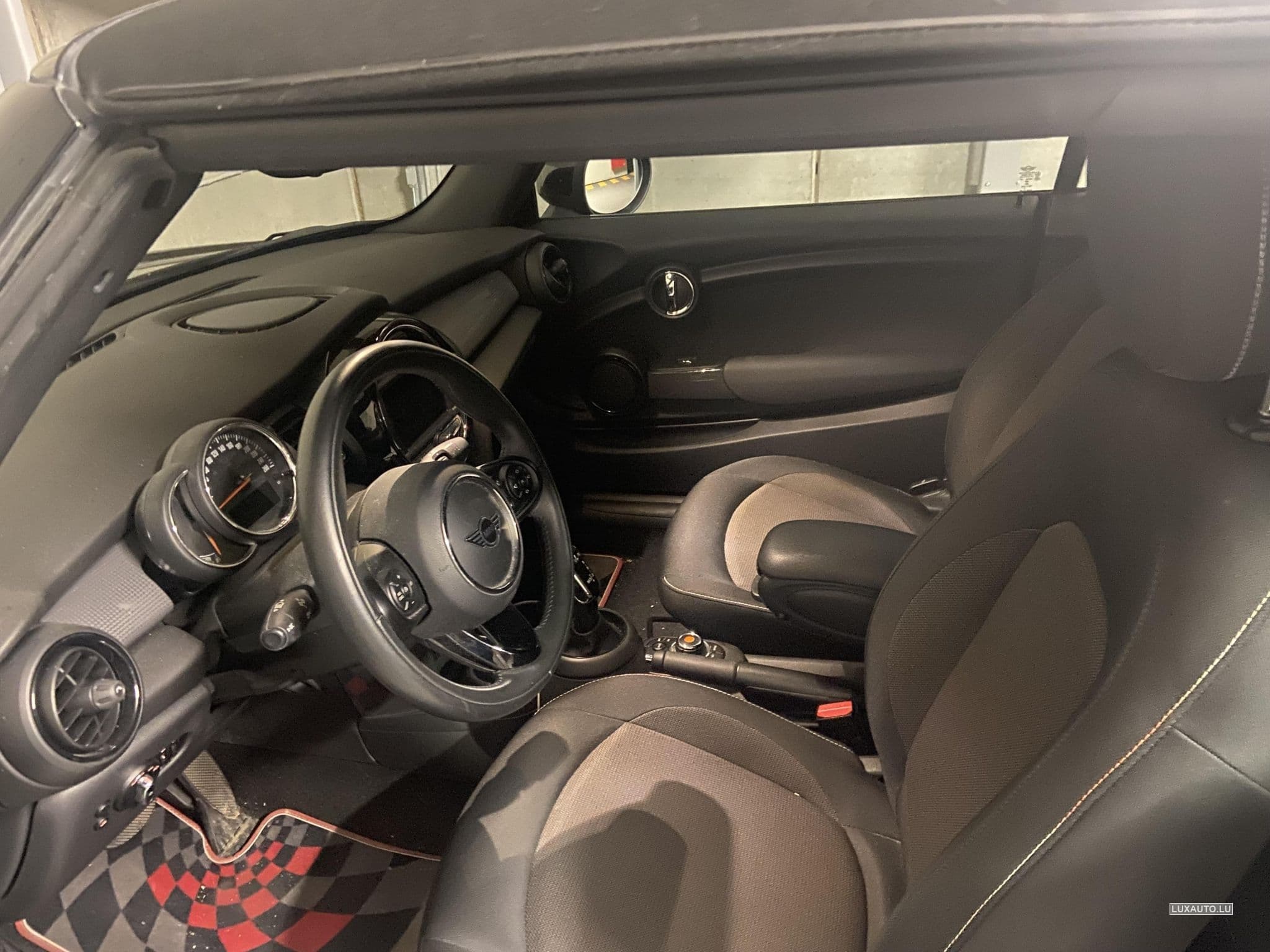 Mini Cooper (2020) - Photo 3