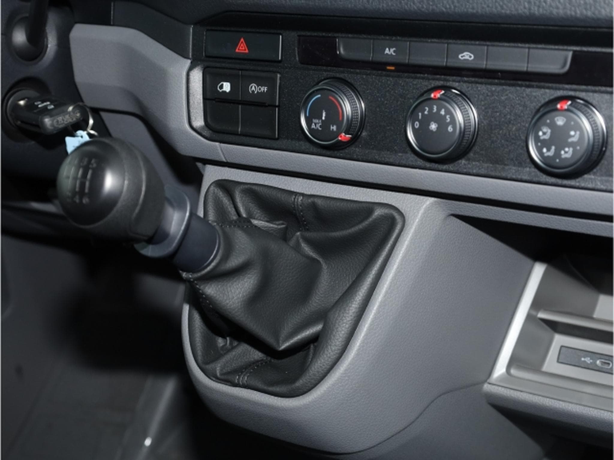 VW Crafter 35 lang Hochdach 2.0 TDI Rückfahrkam. Notbremsass. (2026) - Foto 9