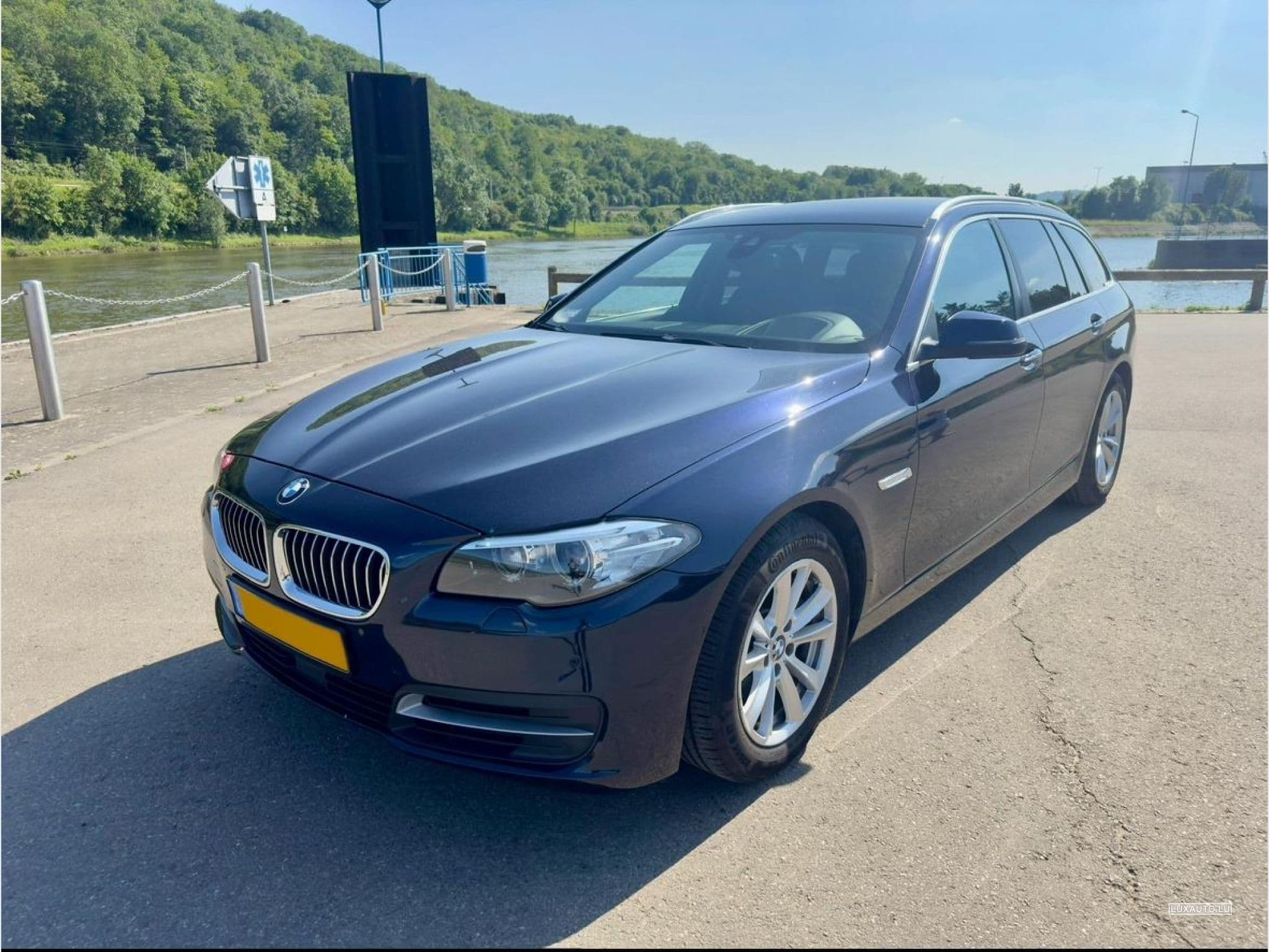BMW 525 bMW 525 d Touring exclusive Navi (2014) - Photo 2
