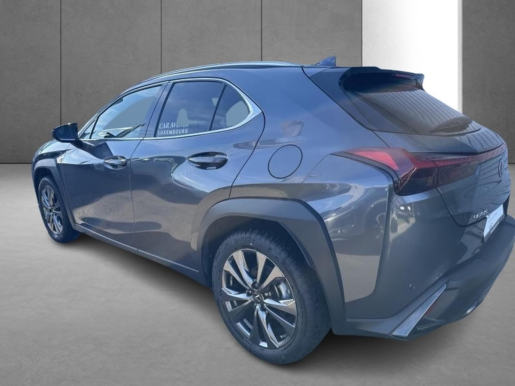 Lexus UX F SPORT Design (2023) - Photo 26