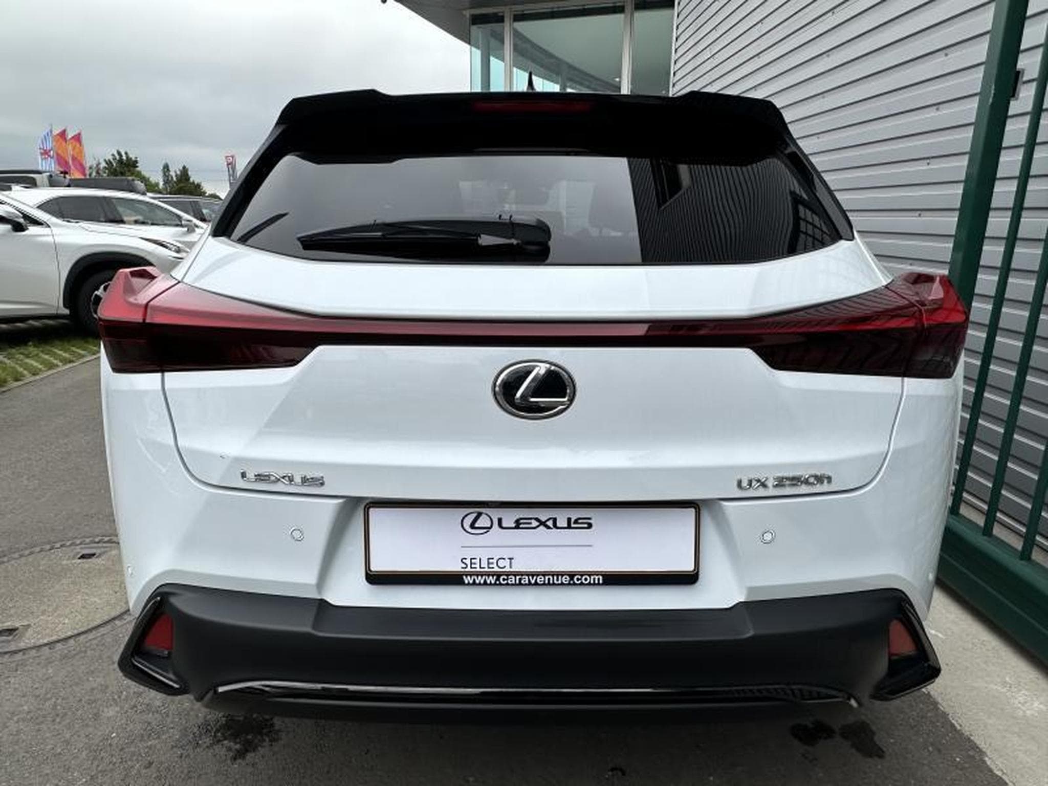 Lexus UX F SPORT Design (2023) - Foto 26