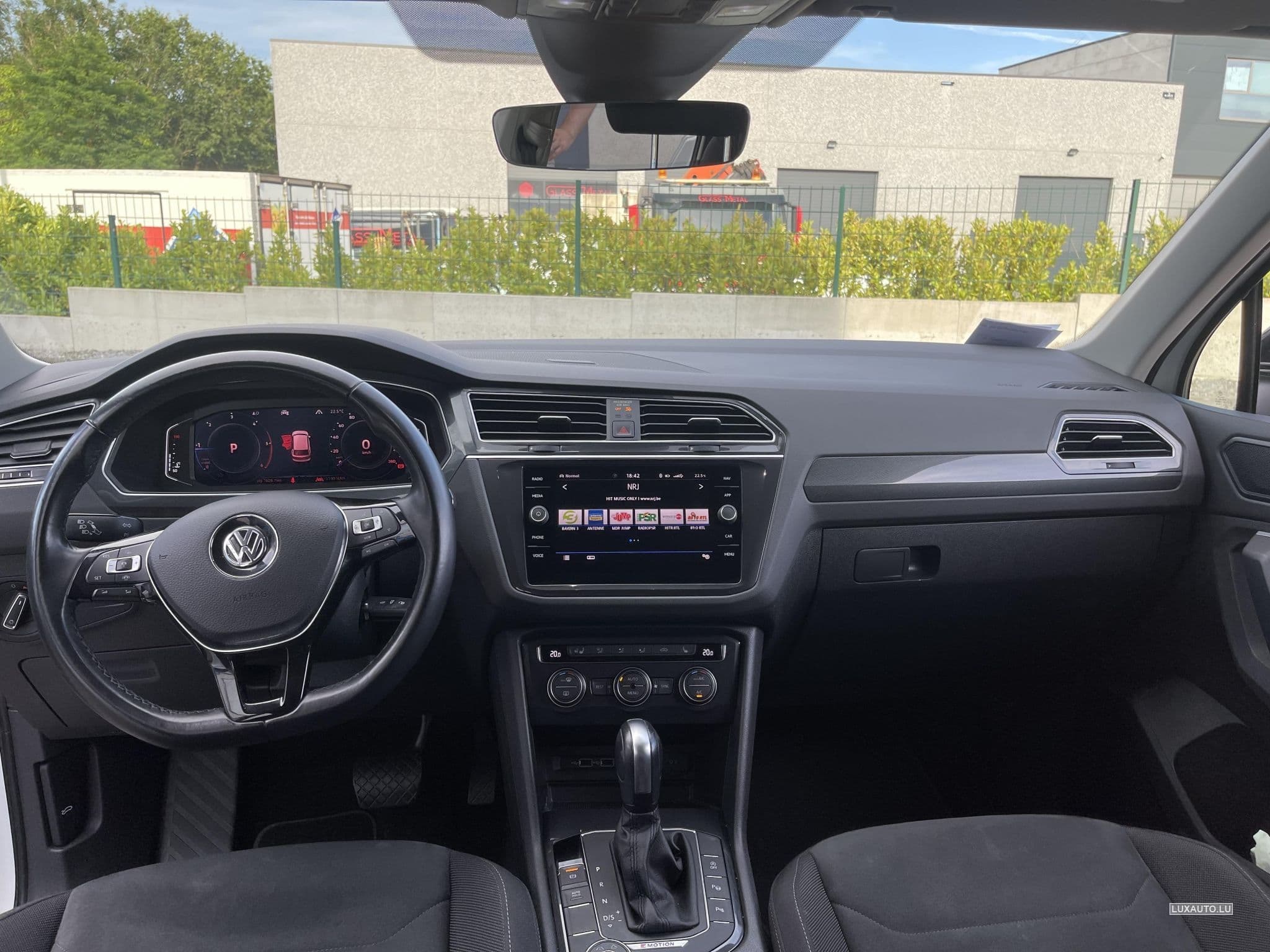 VW Tiguan VW Tiguan 2.0 TDI 239CV DSG 4motion R-Line (2019) - Foto 10