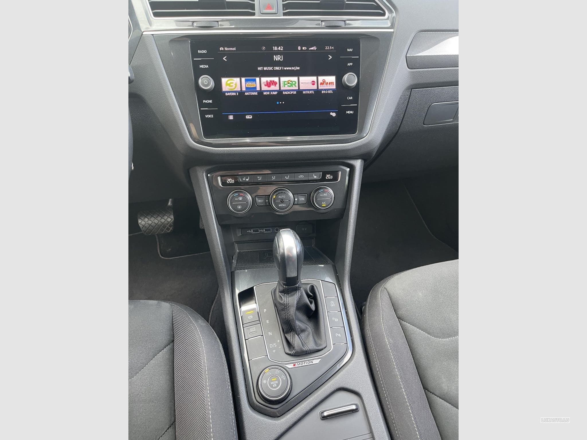 VW Tiguan VW Tiguan 2.0 TDI 239CV DSG 4motion R-Line (2019) - Foto 13