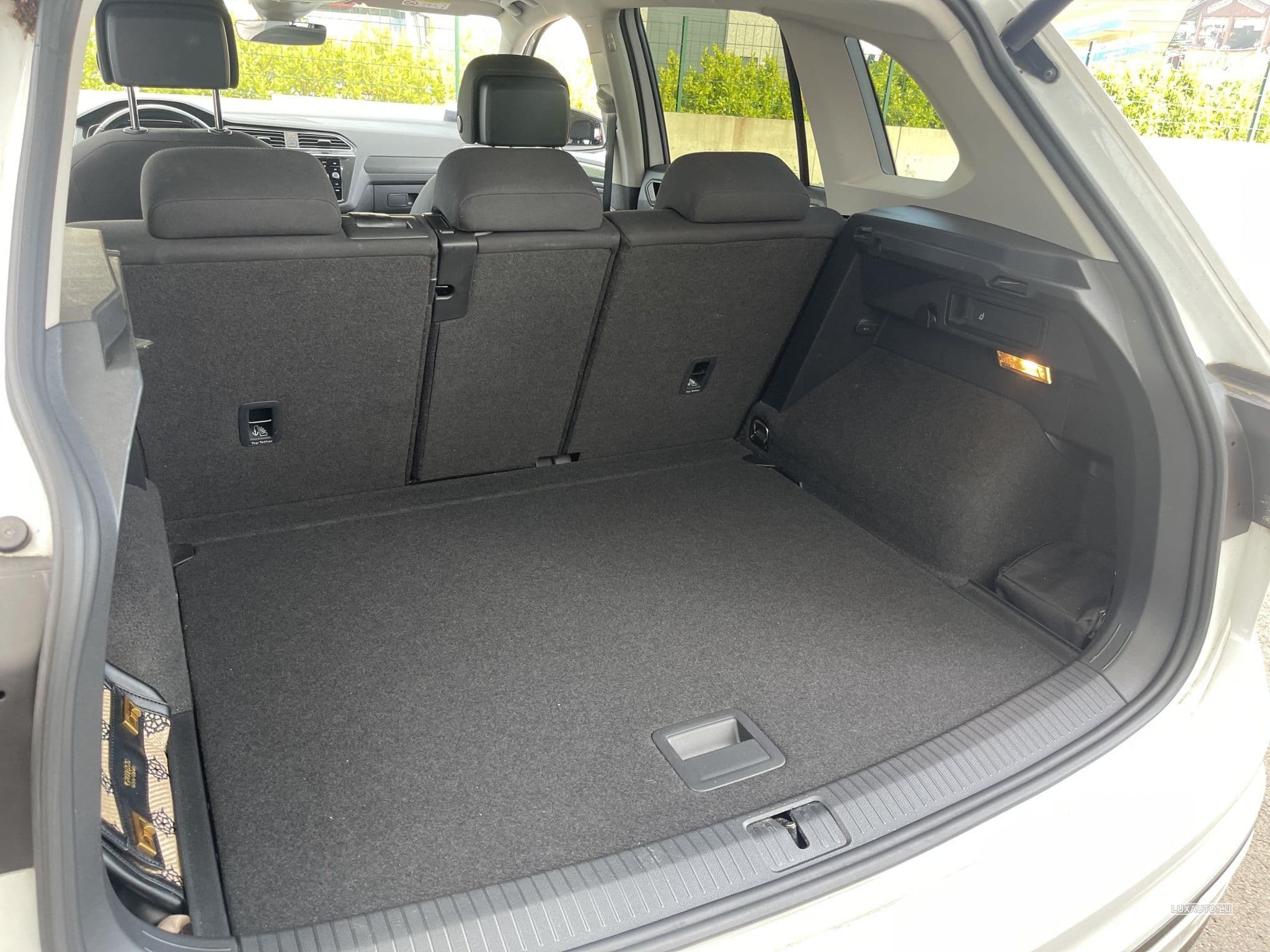 VW Tiguan VW Tiguan 2.0 TDI 239CV DSG 4motion R-Line (2019) - Foto 15