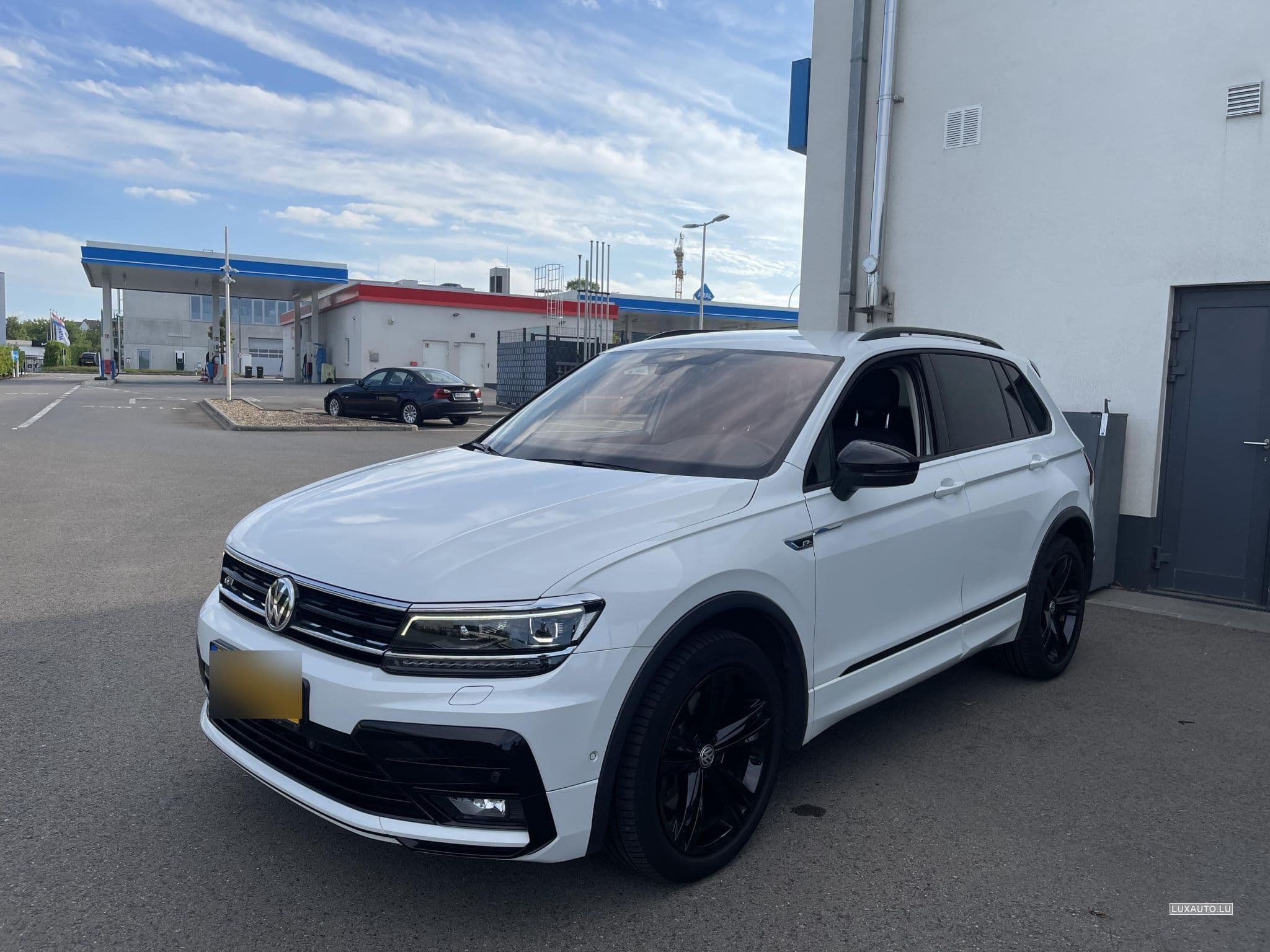 VW Tiguan VW Tiguan 2.0 TDI 239CV DSG 4motion R-Line (2019) - Foto 2