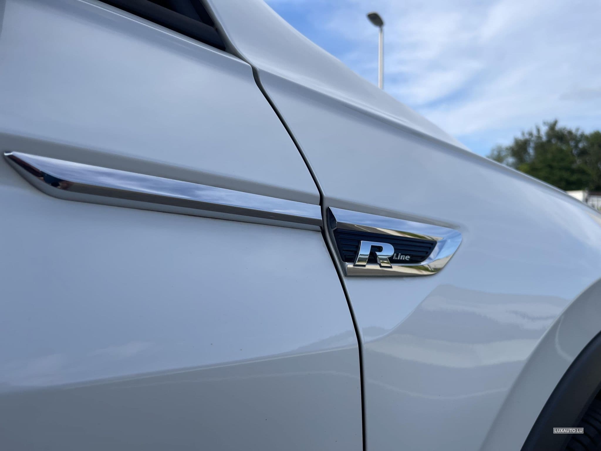 VW Tiguan VW Tiguan 2.0 TDI 239CV DSG 4motion R-Line (2019) - Foto 7