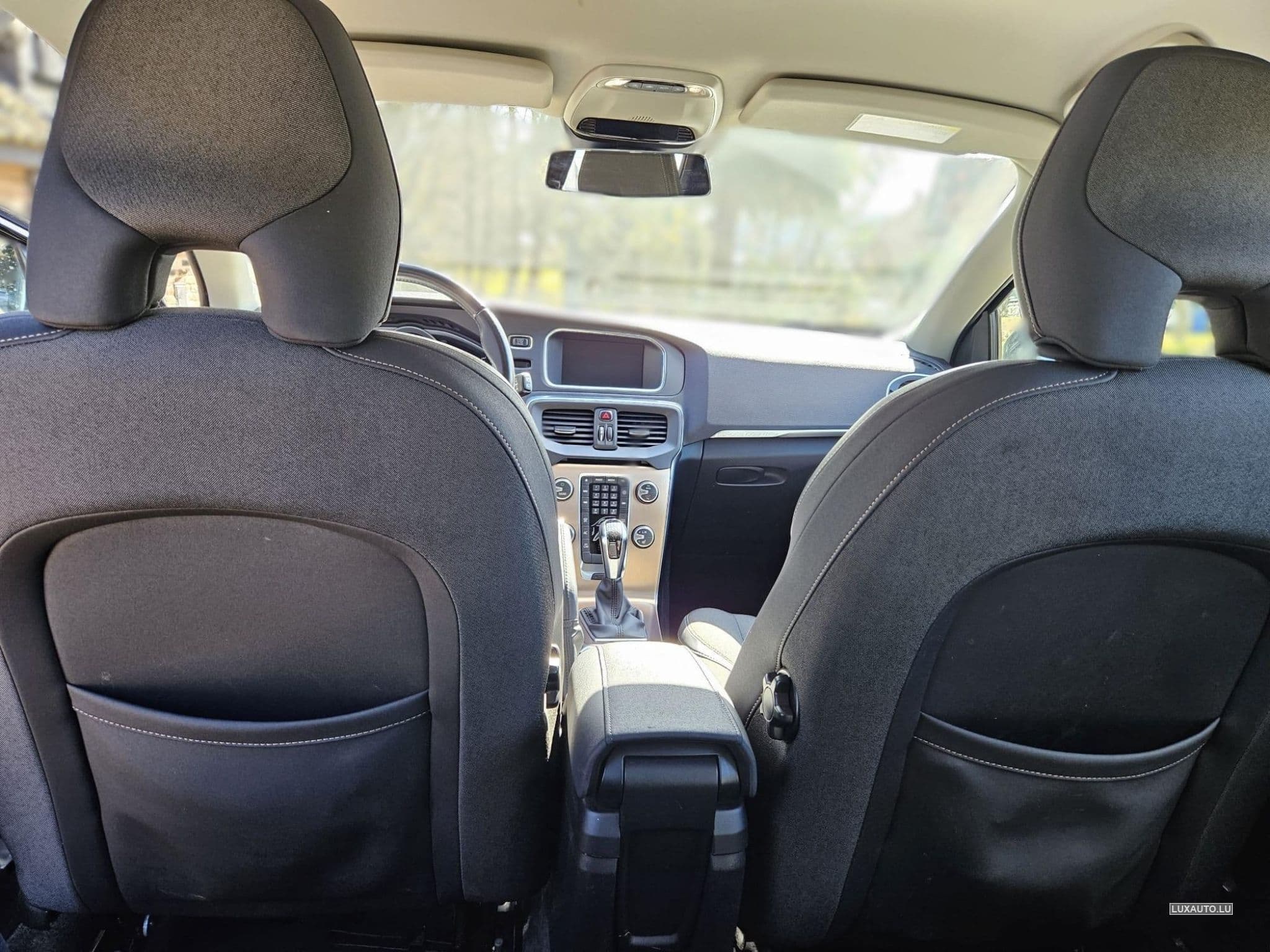 Volvo V40 Cross Country D3 You (2014) - Photo 11